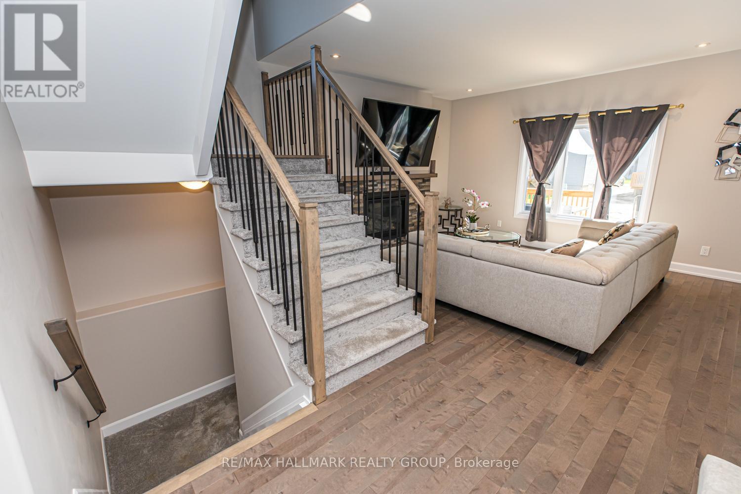61 Duncanville Street, Russell, Ontario  K4R 0E8 - Photo 38 - X13554242