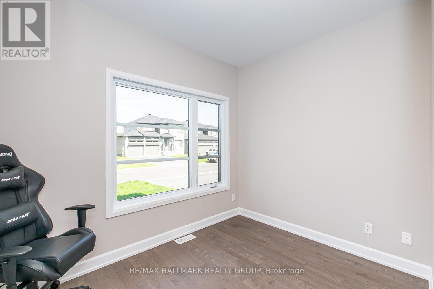 61 Duncanville Street, Russell, Ontario  K4R 0E8 - Photo 4 - X13554242