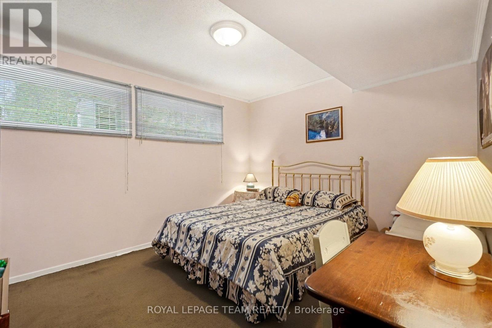 30 Juniper Court, Ottawa, Ontario  K2E 5M6 - Photo 18 - X13554386
