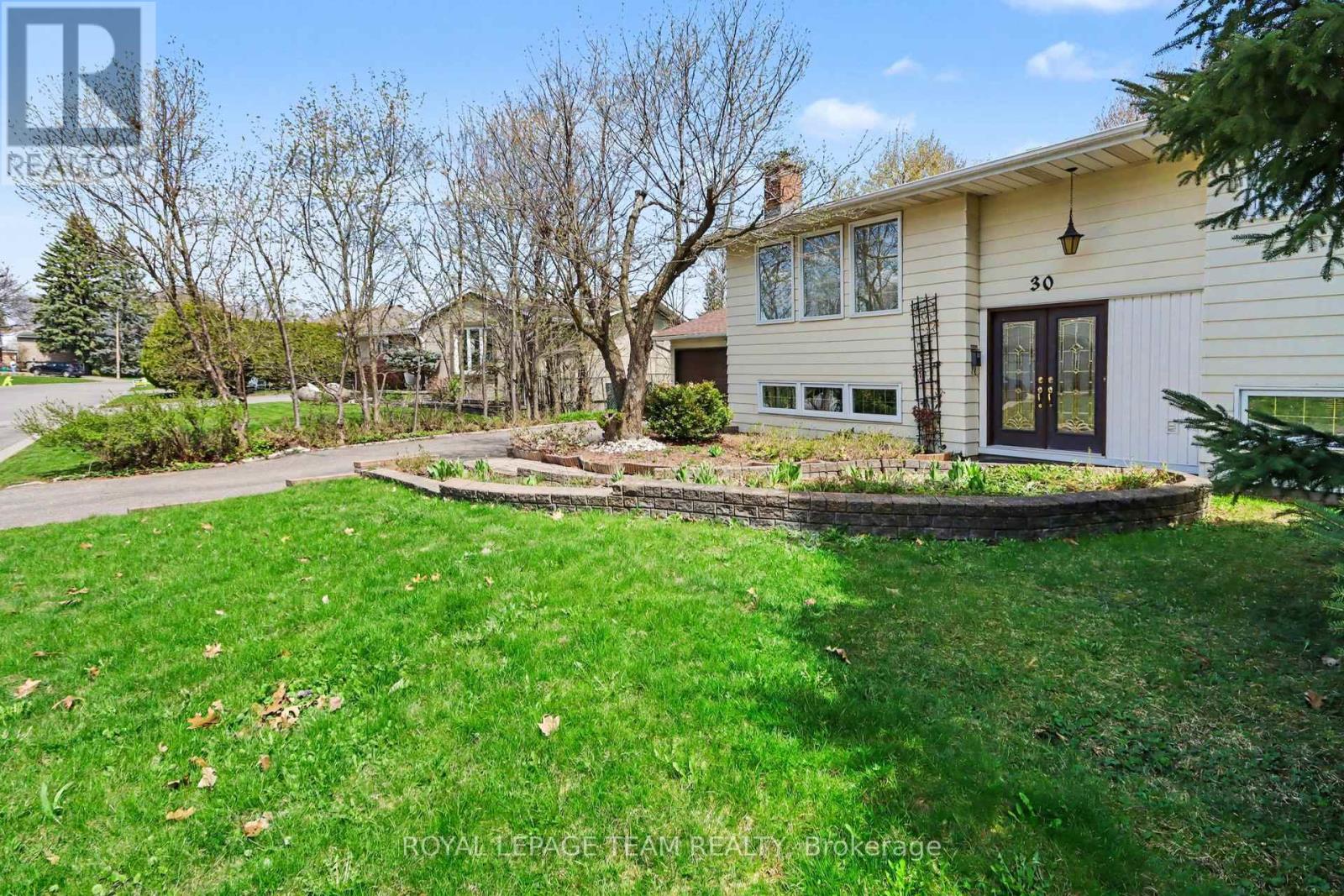 30 Juniper Court, Ottawa, Ontario  K2E 5M6 - Photo 21 - X13554386