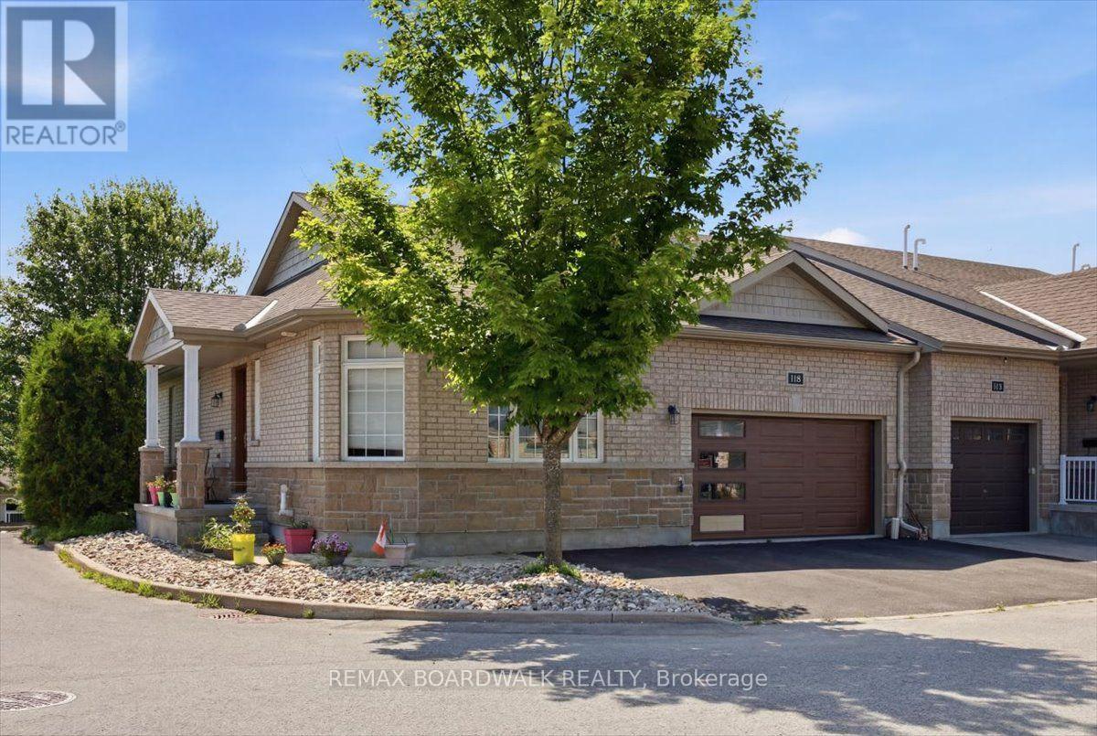 116 Passageway Private, Ottawa, Ontario  K2M 1H6 - Photo 1 - X13554518