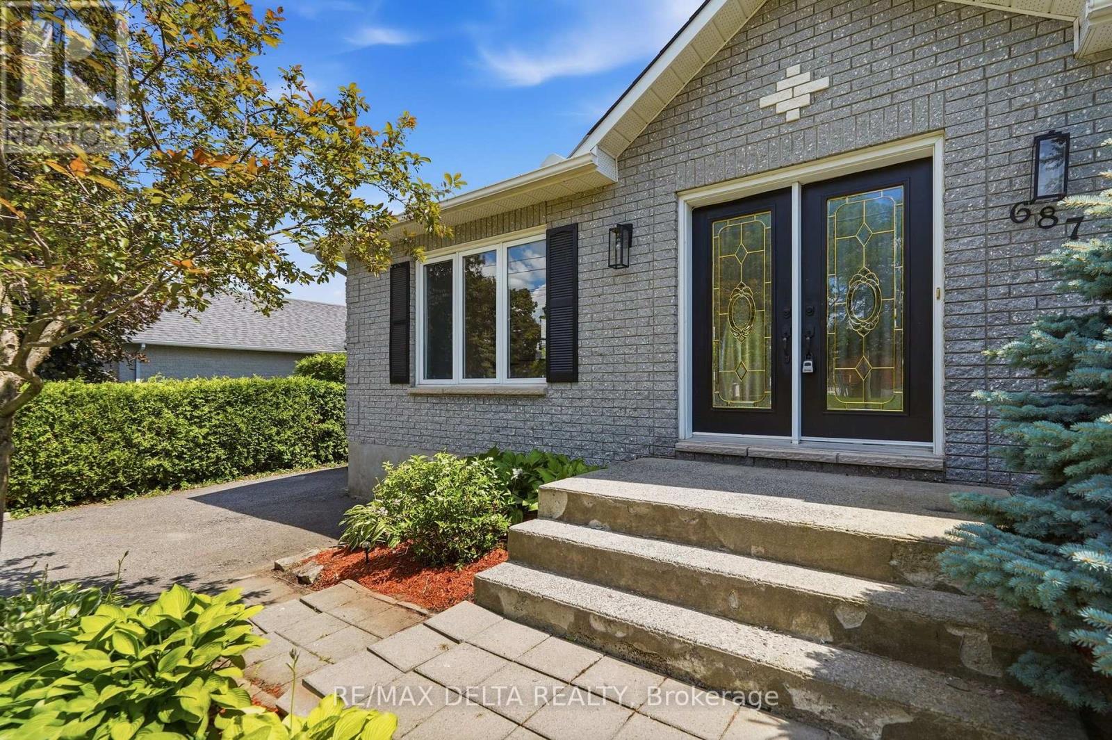 687 Ste-Marie Street, Casselman, Ontario  K0A 1M0 - Photo 3 - X13554656