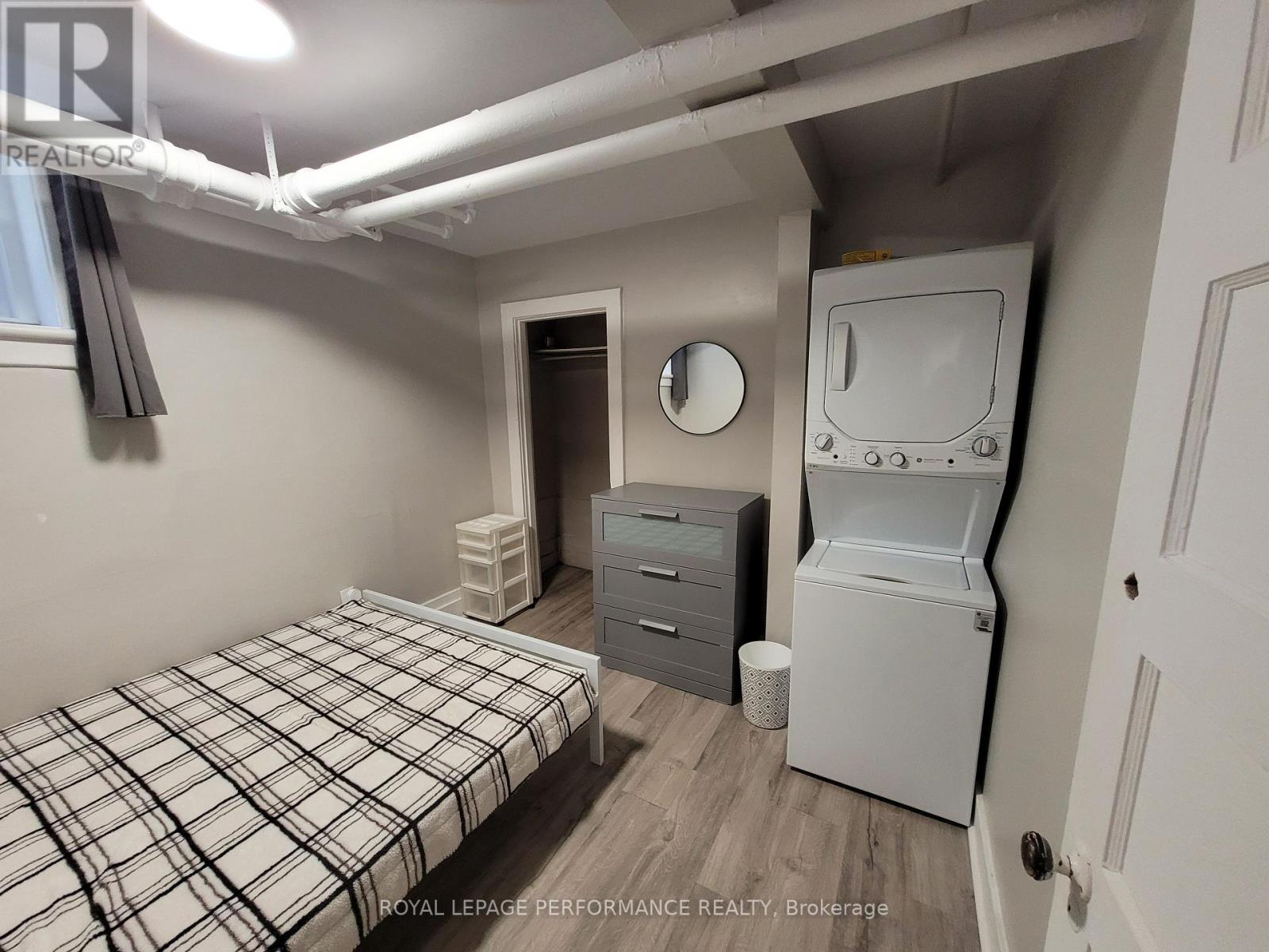 721 B Cooper Street, Ottawa, Ontario  K1R 5J5 - Photo 14 - X13554954