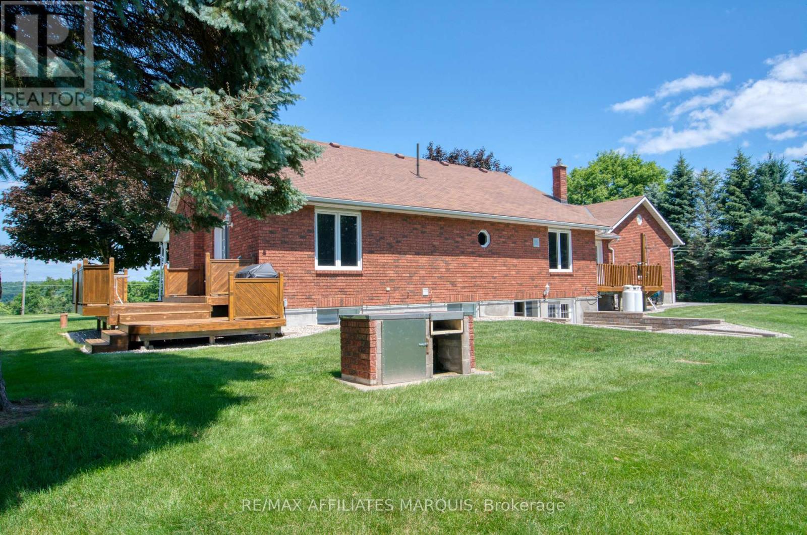 79 Trotters Lane, Rideau Lakes, Ontario  K0G 1X0 - Photo 2 - X13555050