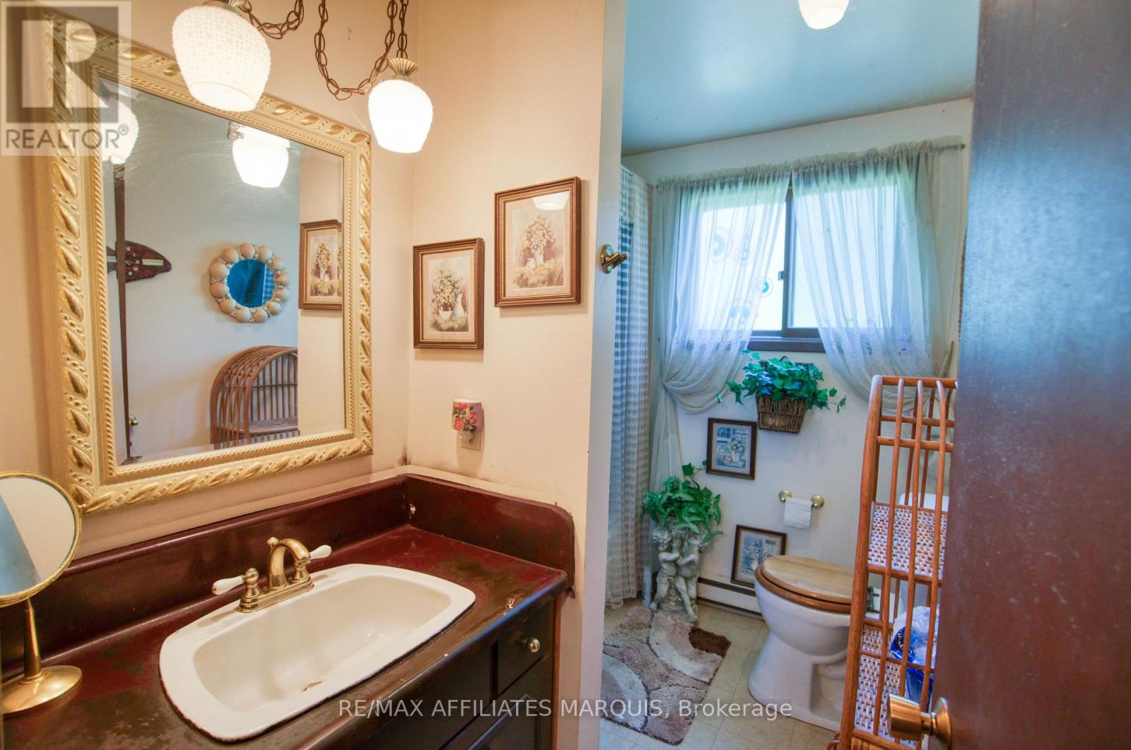 84 Bedford Street, Westport, Ontario  K0G 1X0 - Photo 10 - X13555054