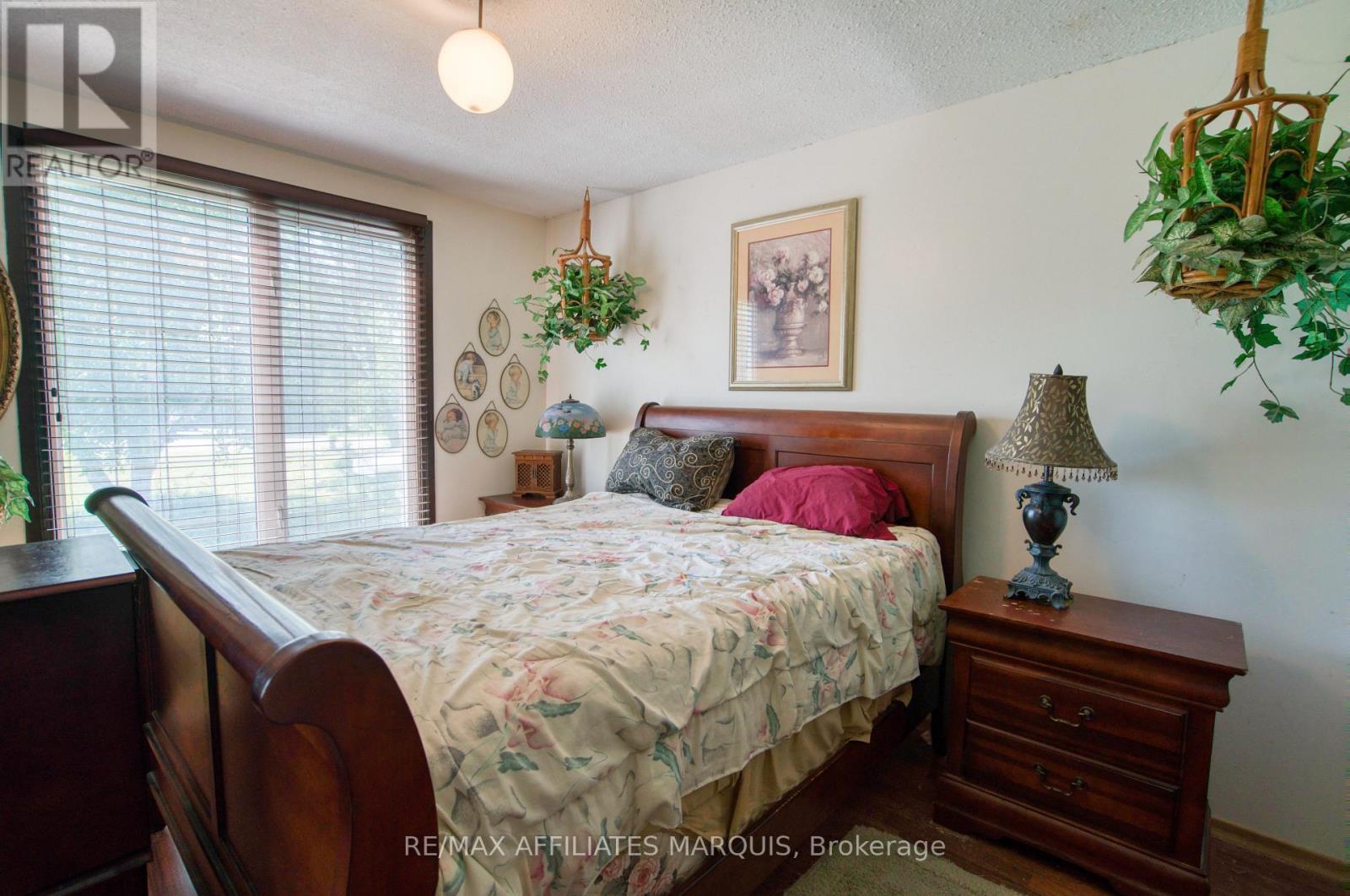 84 Bedford Street, Westport, Ontario  K0G 1X0 - Photo 12 - X13555054
