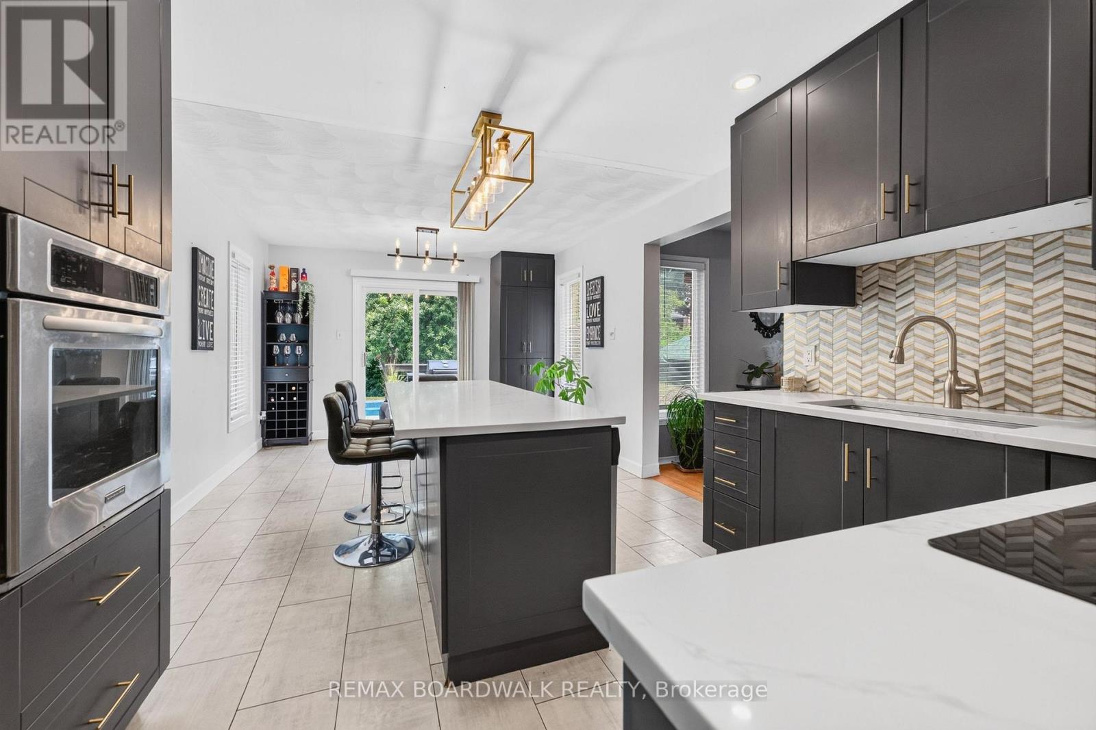 86 Vanstone Drive, Ottawa, Ontario  K2L 3T1 - Photo 15 - X13555290