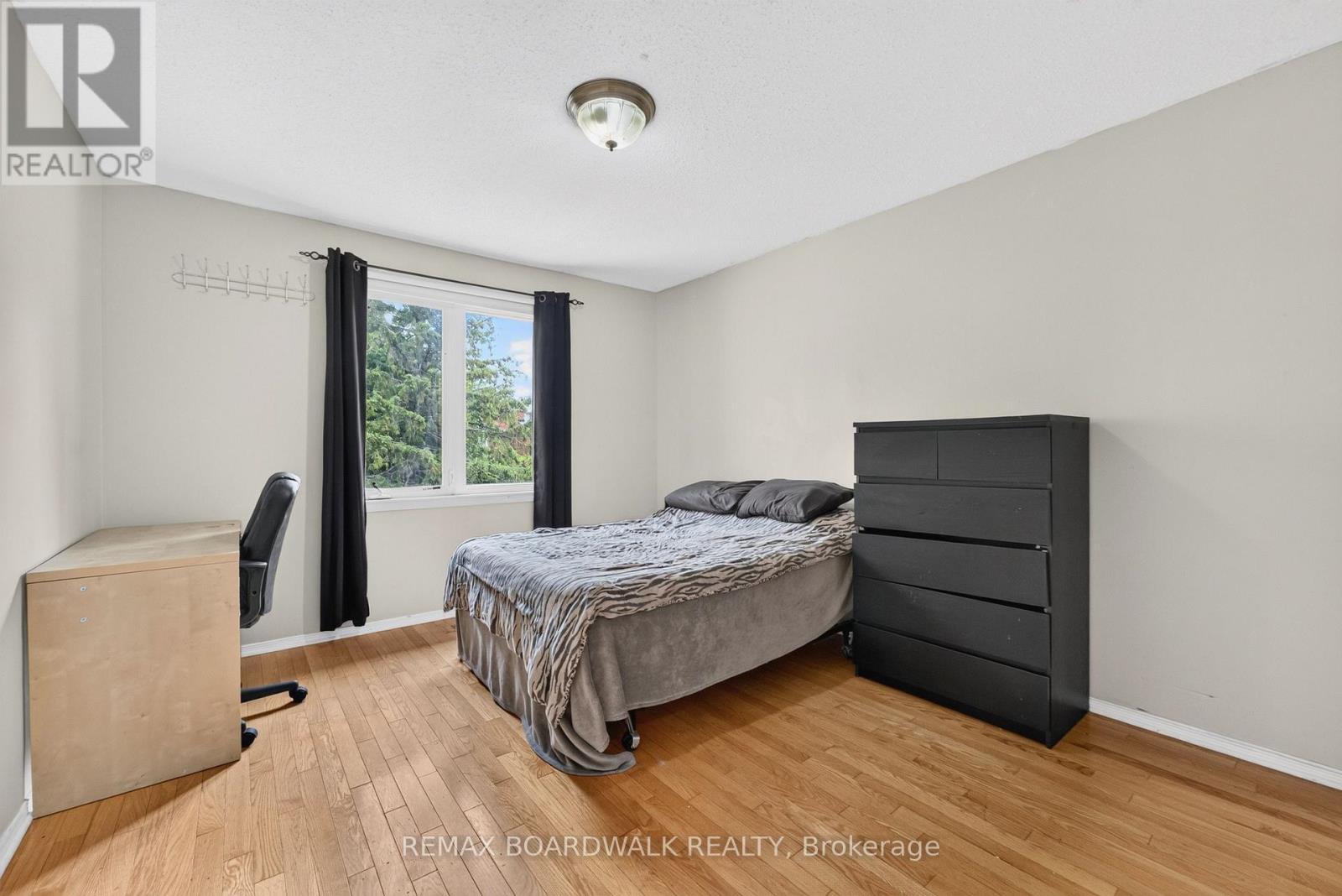 86 Vanstone Drive, Ottawa, Ontario  K2L 3T1 - Photo 34 - X13555290