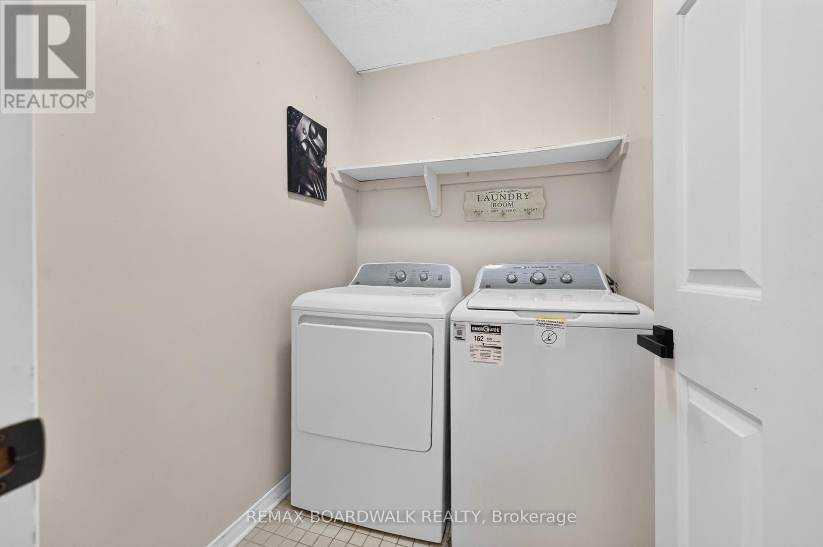 86 Vanstone Drive, Ottawa, Ontario  K2L 3T1 - Photo 36 - X13555290