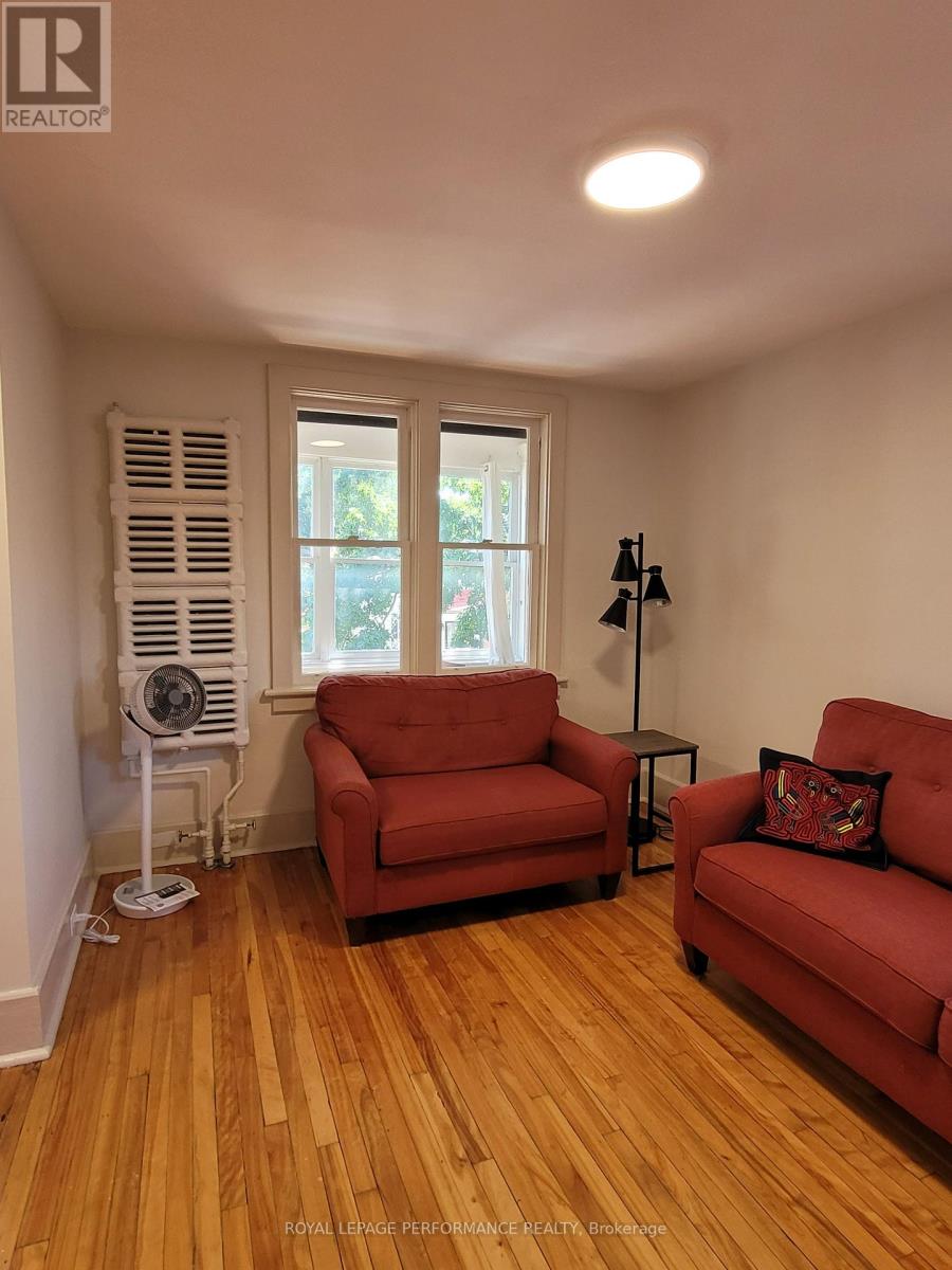 721 C Cooper Street, Ottawa, Ontario  K1R 5J5 - Photo 5 - X13555350