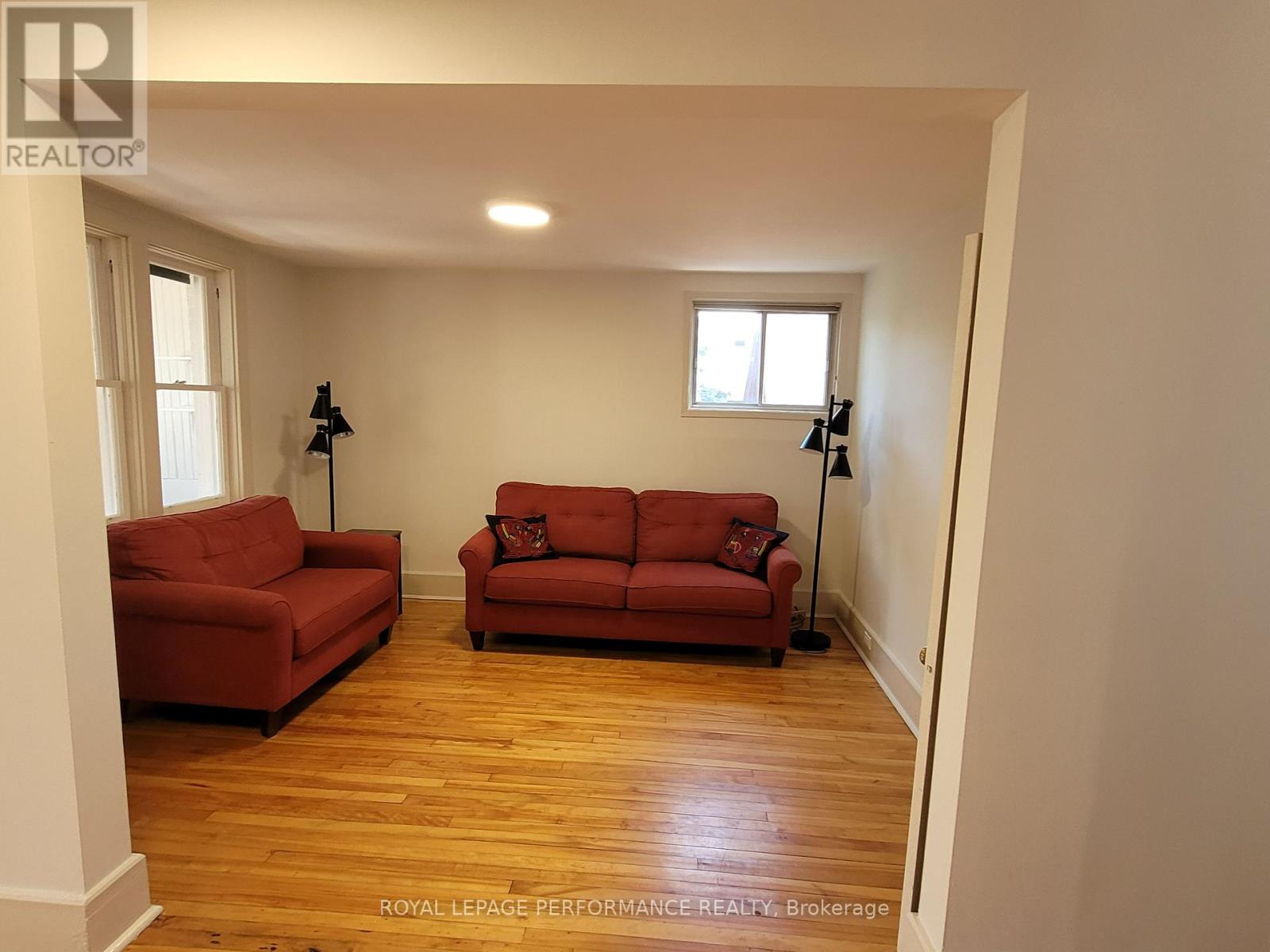 721 C Cooper Street, Ottawa, Ontario  K1R 5J5 - Photo 6 - X13555350