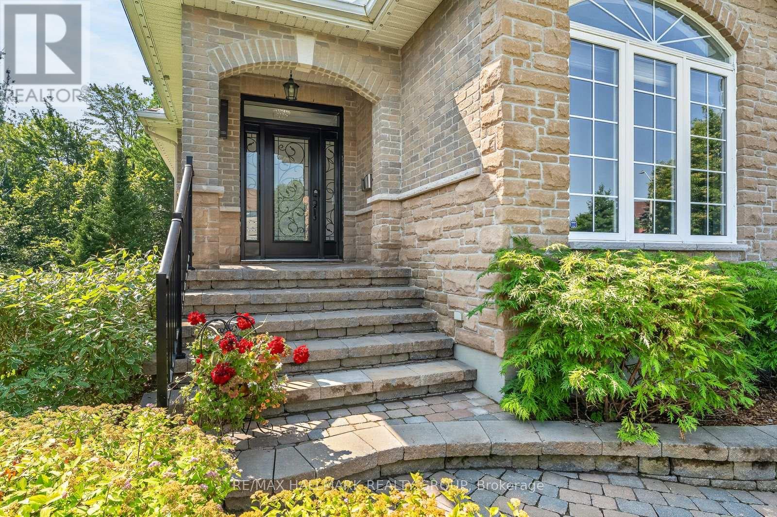 1954 Lobelia Way, Ottawa, Ontario  K4A 4R5 - Photo 7 - X13555388