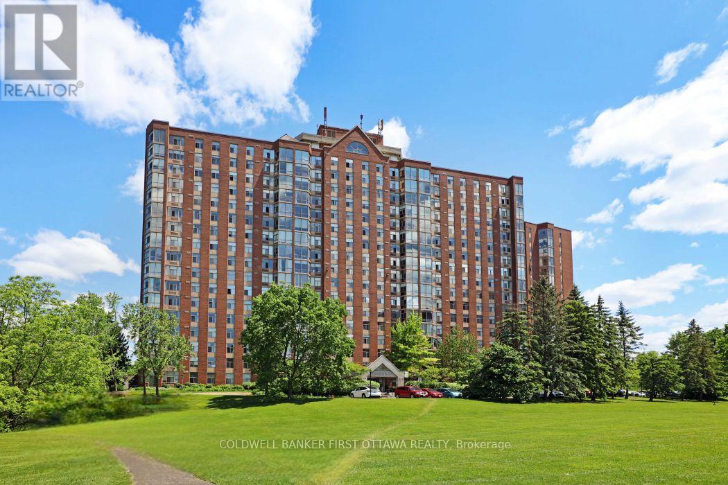 307 - 2759 Carousel Crescent, Ottawa, Ontario  K1T 2N5 - Photo 1 - X13555466