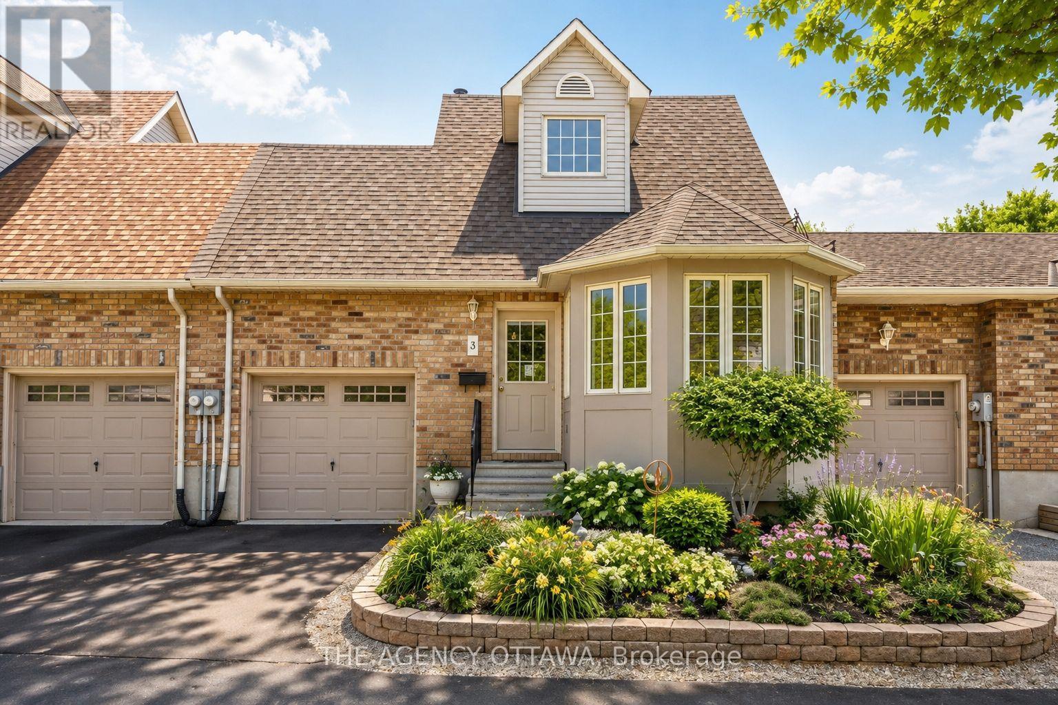 3 North Ridge Manor, Carleton Place, Ontario  K7C 4N8 - Photo 1 - X13555618