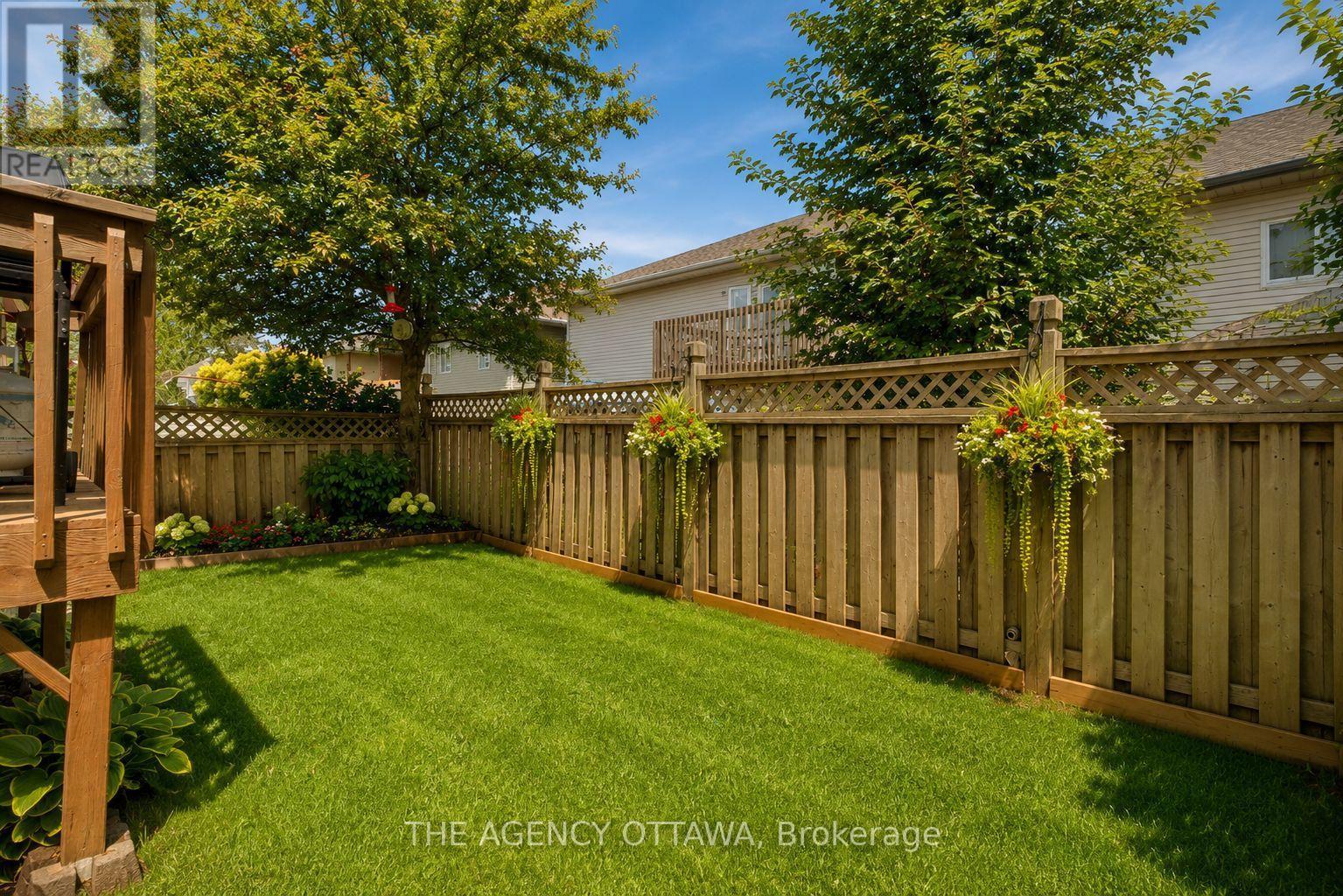 3 North Ridge Manor, Carleton Place, Ontario  K7C 4N8 - Photo 3 - X13555618
