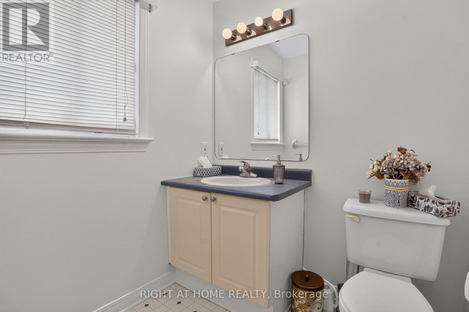 26 Evanshen Crescent, Ottawa, Ontario  K2K 2Z6 - Photo 21 - X13555860