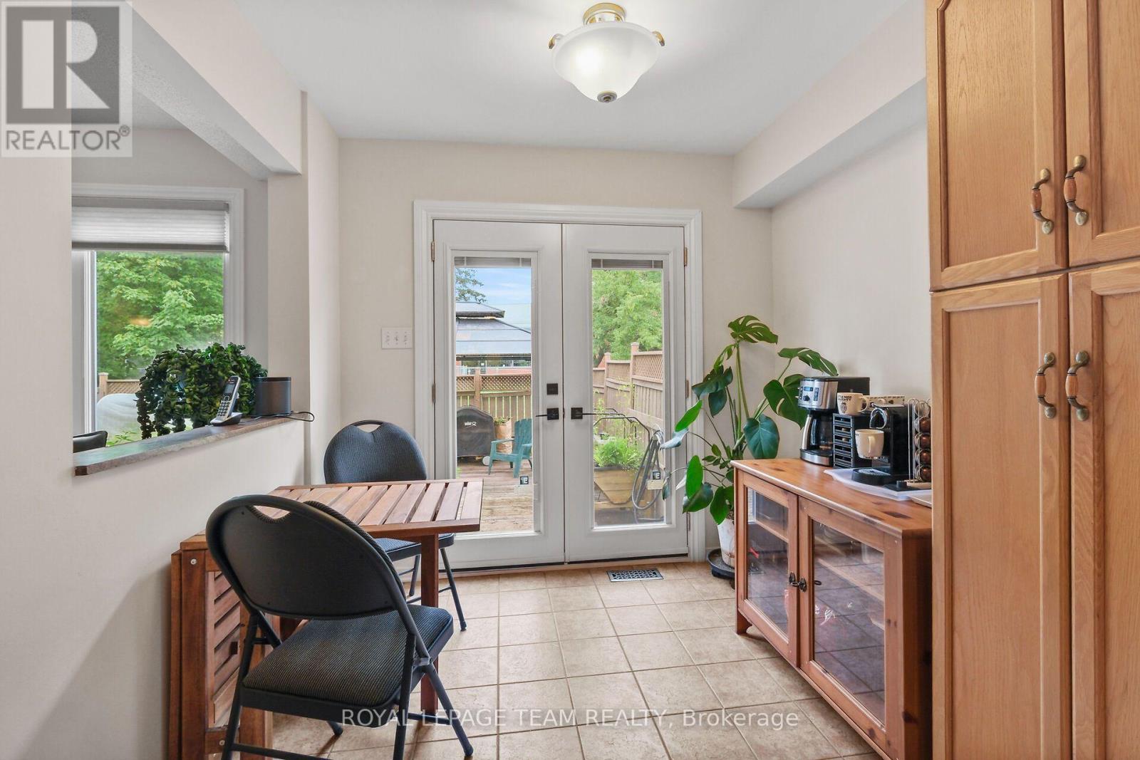70 College Circle, Ottawa, Ontario  K1K 4R8 - Photo 18 - X13556176