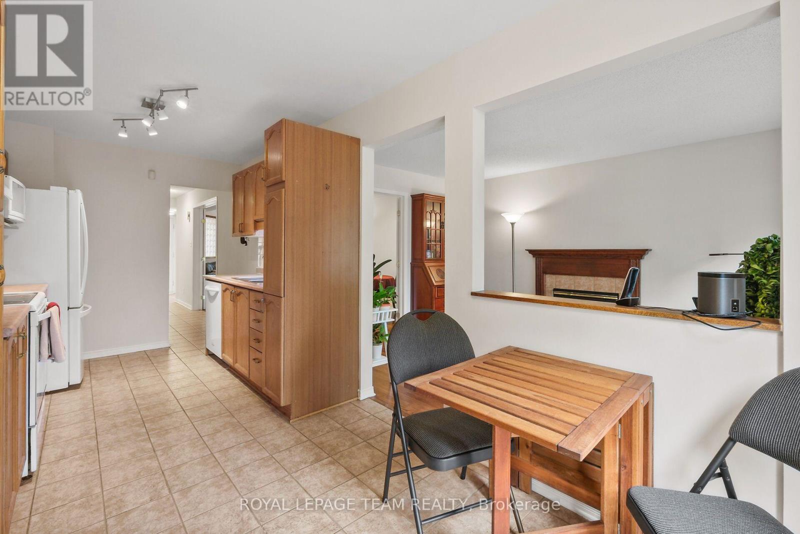 70 College Circle, Ottawa, Ontario  K1K 4R8 - Photo 19 - X13556176