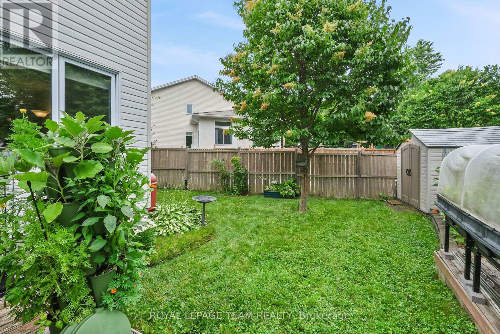 70 College Circle, Ottawa, Ontario  K1K 4R8 - Photo 47 - X13556176