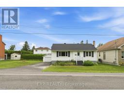 1613 QUEENSDALE AVENUE, Ottawa, Ontario