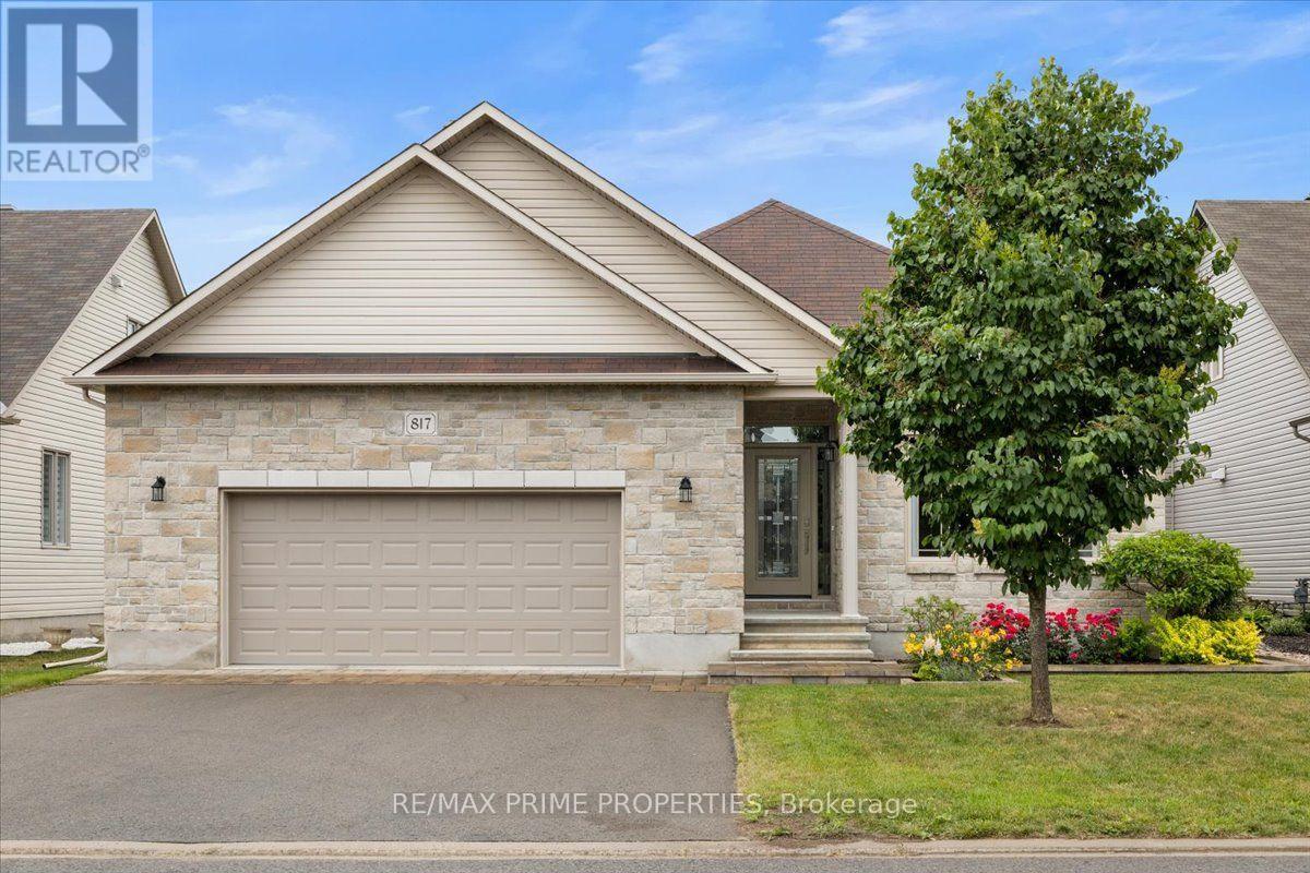 817 Platinum Street, Clarence-Rockland, Ontario  K4K 0J2 - Photo 1 - X13556236