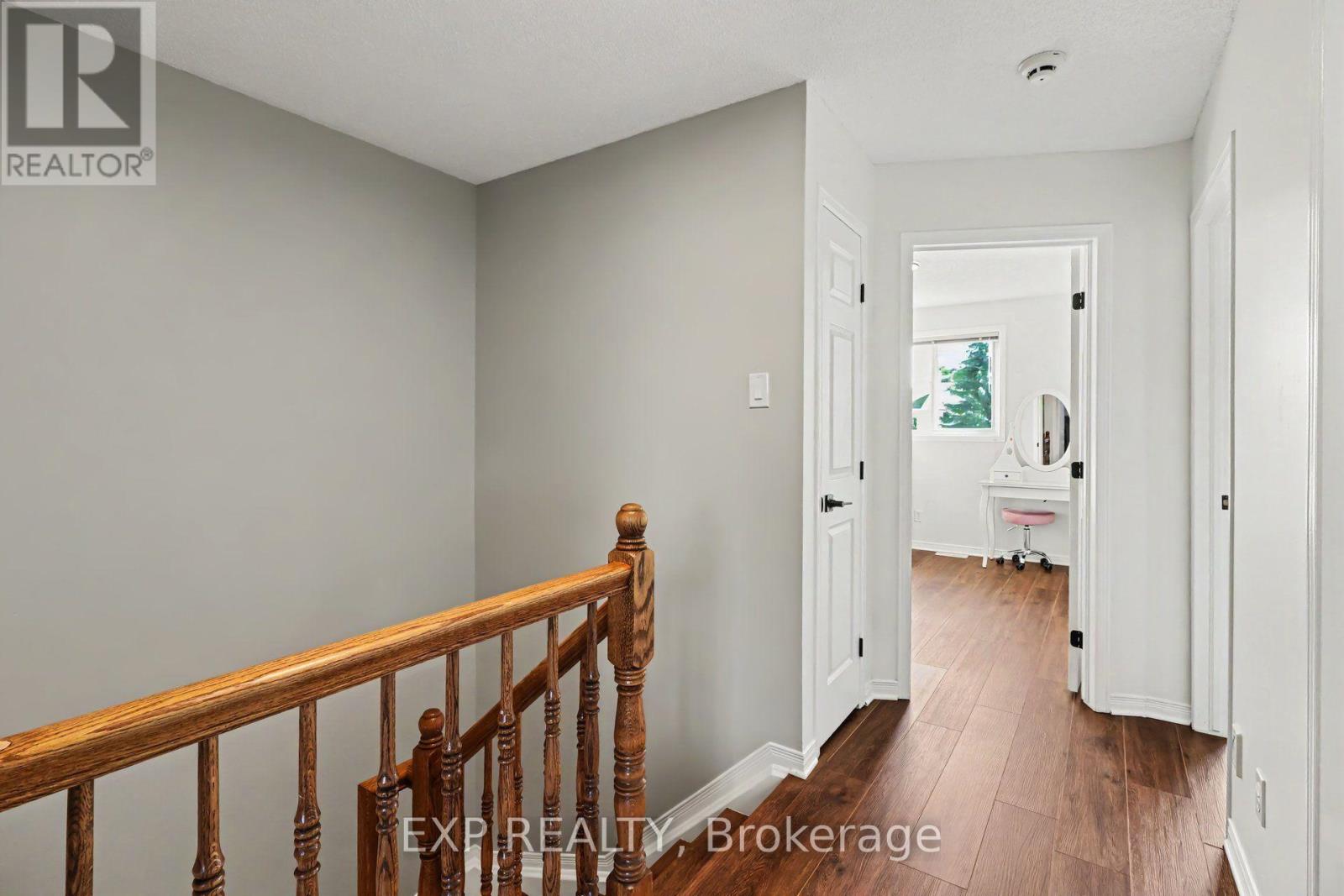 203 Duntroon Circle, Ottawa, Ontario  K1T 4C9 - Photo 20 - X13556326