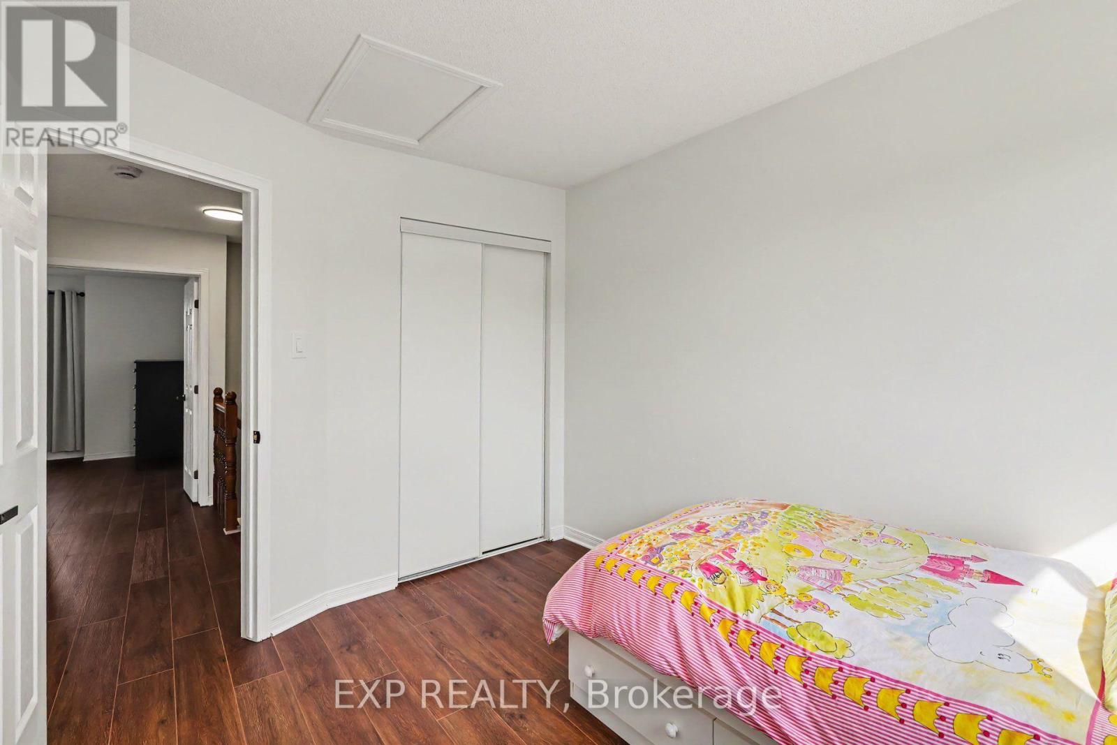 203 Duntroon Circle, Ottawa, Ontario  K1T 4C9 - Photo 25 - X13556326