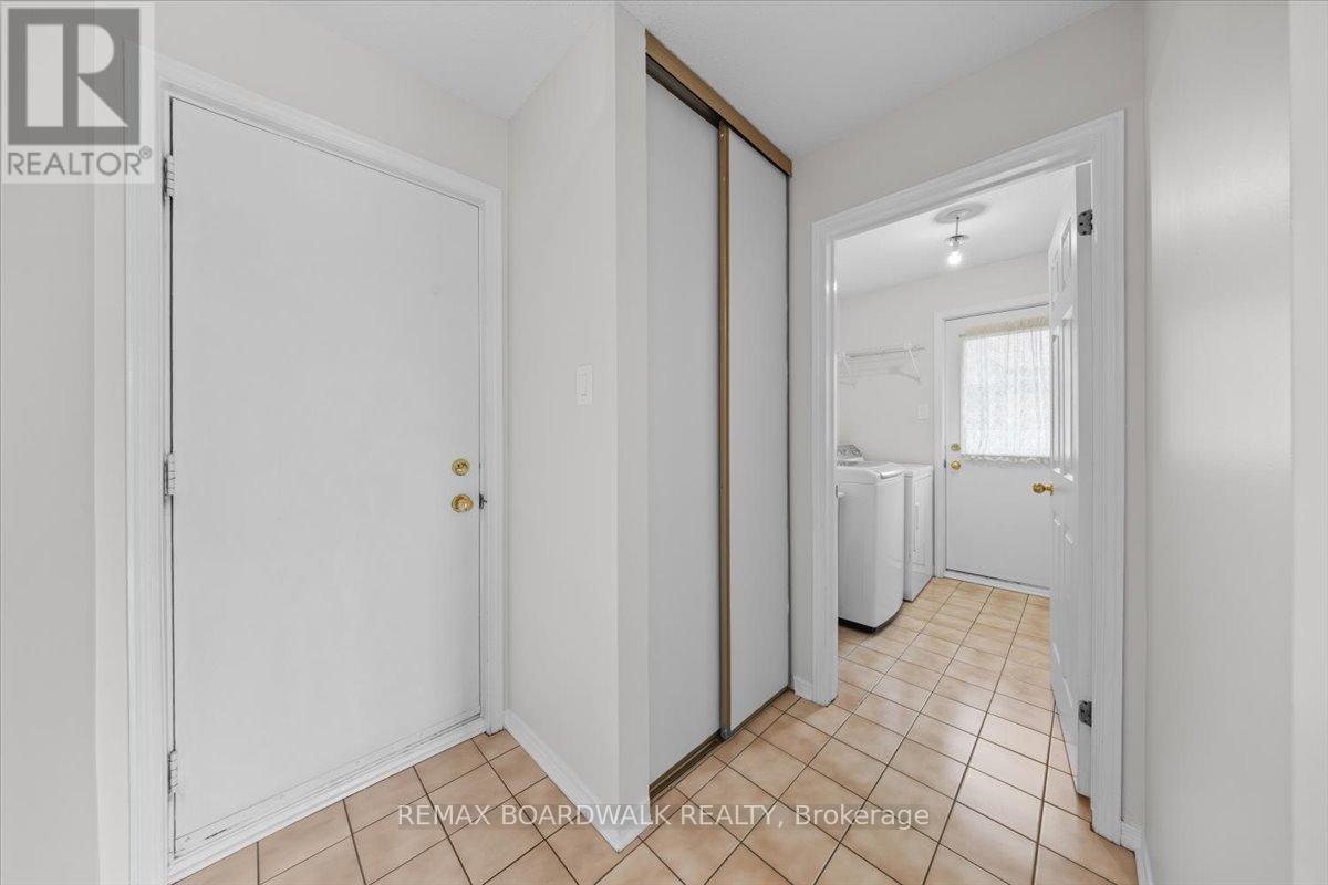42 Pickwick Drive, Ottawa, Ontario  K2J 3E7 - Photo 20 - X13556792