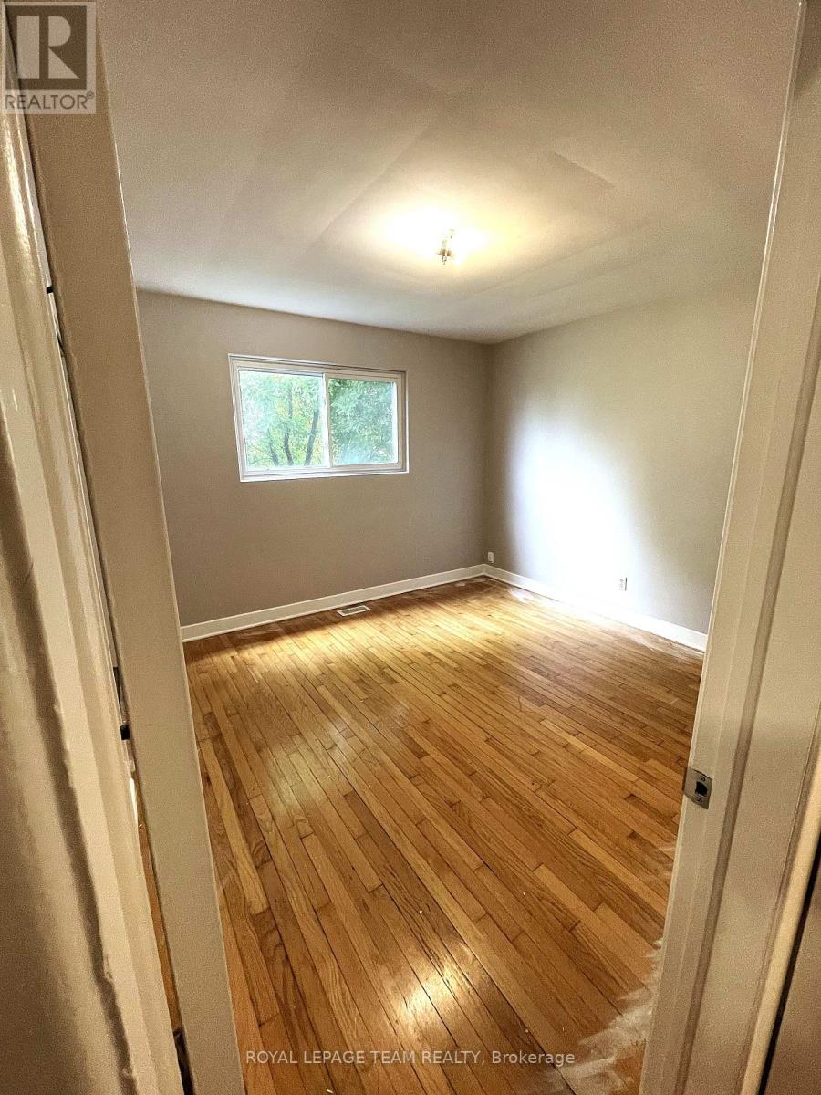 1 - 1354 Kingston Avenue, Ottawa, Ontario  K1Z 8L2 - Photo 11 - X13556822