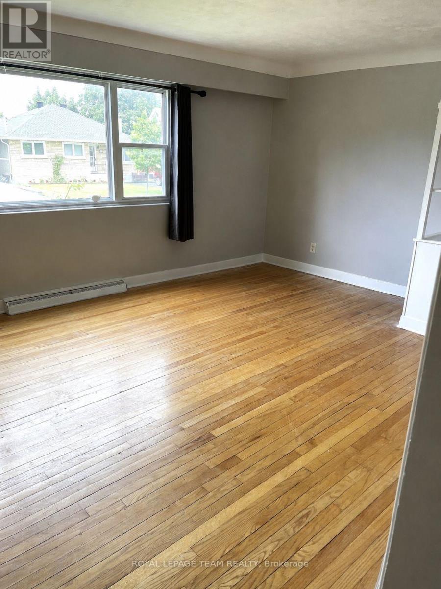 1 - 1354 Kingston Avenue, Ottawa, Ontario  K1Z 8L2 - Photo 3 - X13556822