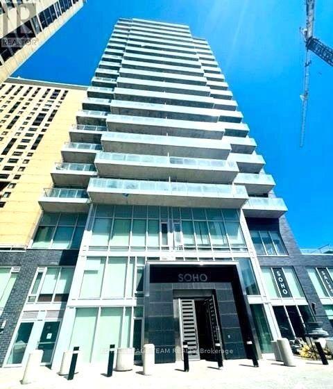 607 - 111 Champagne Avenue S, Ottawa, Ontario  K1S 5V3 - Photo 1 - X13557022