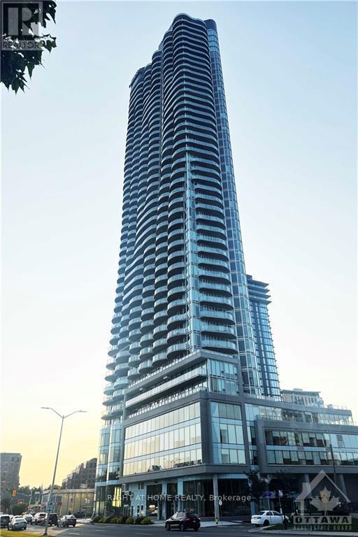 1308 - 805 Carling Avenue, Ottawa, Ontario  K1S 5W9 - Photo 1 - X13557126