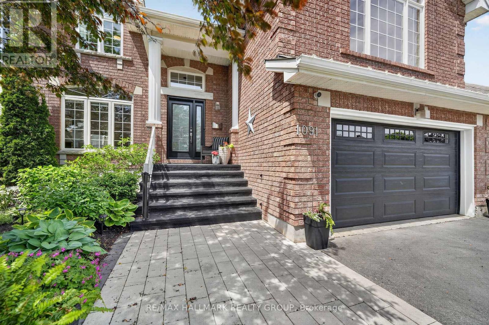 1091 Charest Way, Ottawa, Ontario  K4A 4B1 - Photo 2 - X13557146