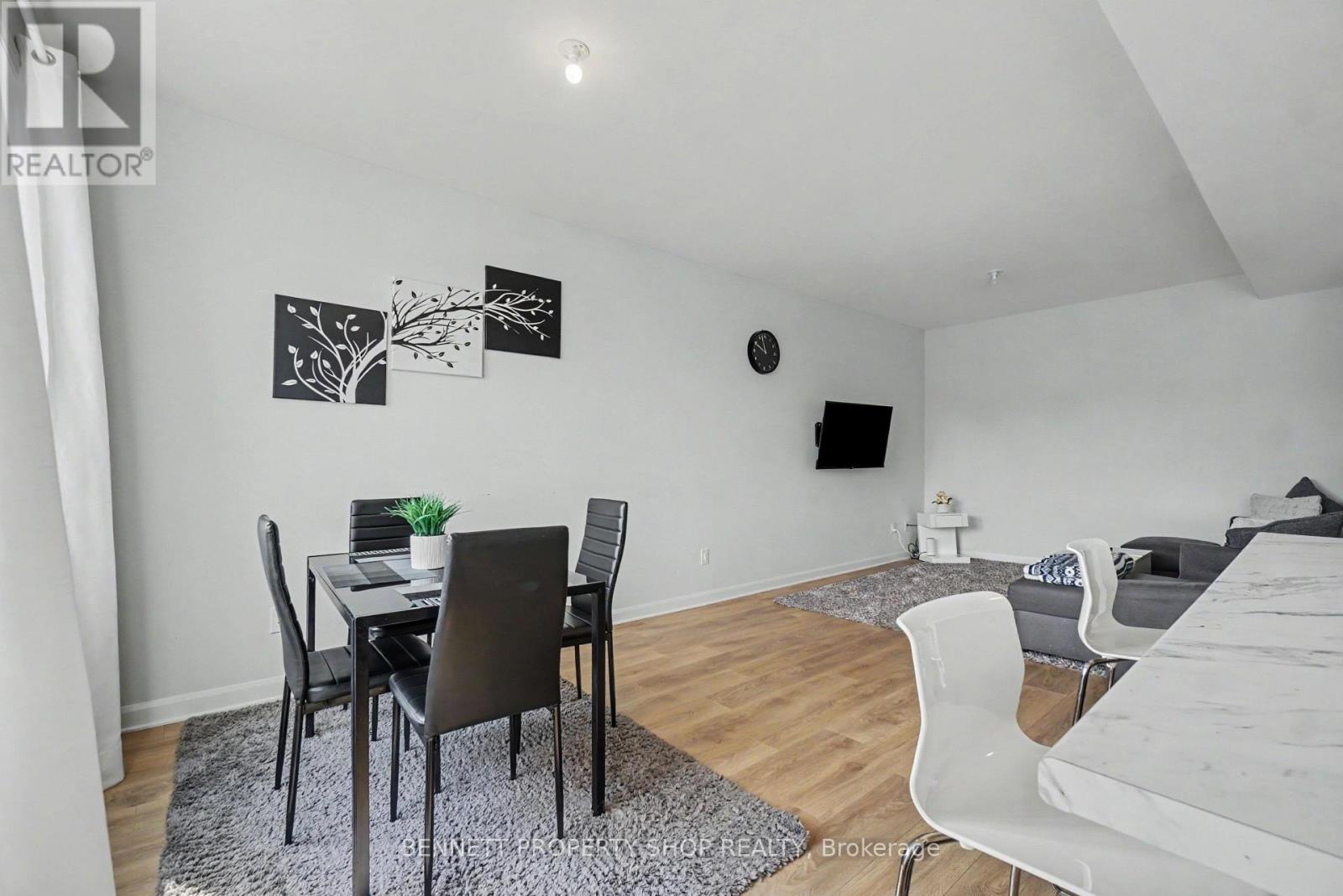 127 Attwell Private, Ottawa, Ontario  K2K 0P6 - Photo 5 - X13557156