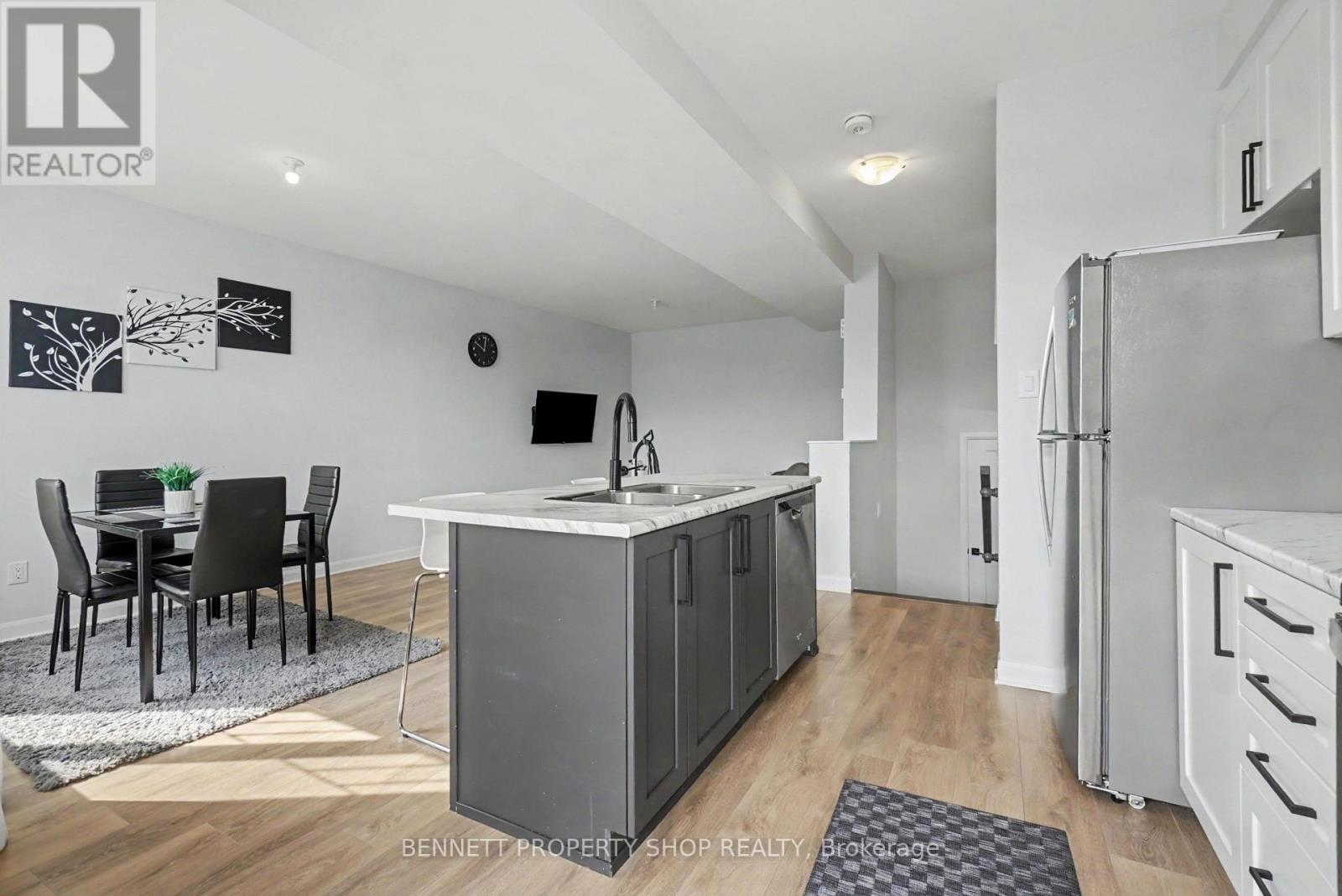 127 Attwell Private, Ottawa, Ontario  K2K 0P6 - Photo 8 - X13557156