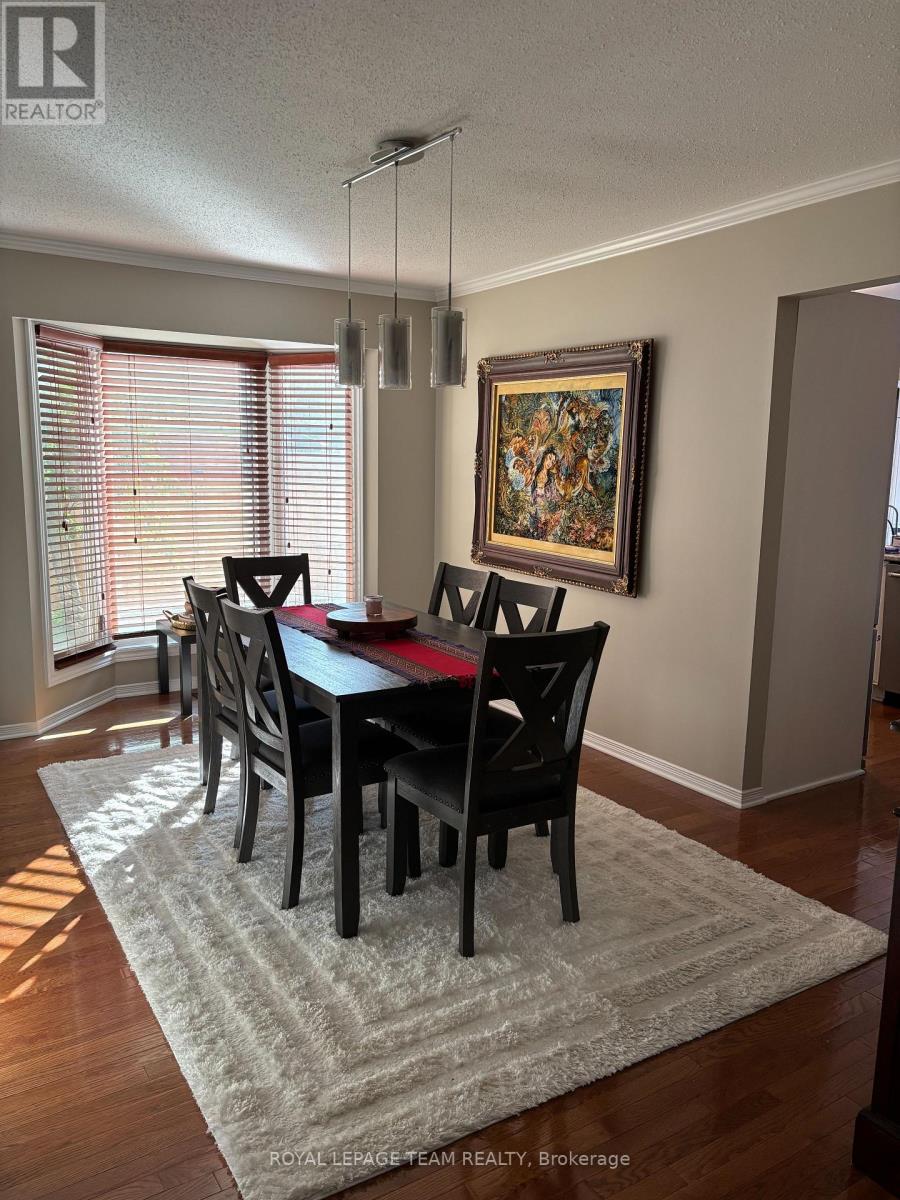 3 Tower Hill Crescent, Ottawa, Ontario  K2M 1R4 - Photo 12 - X13557258