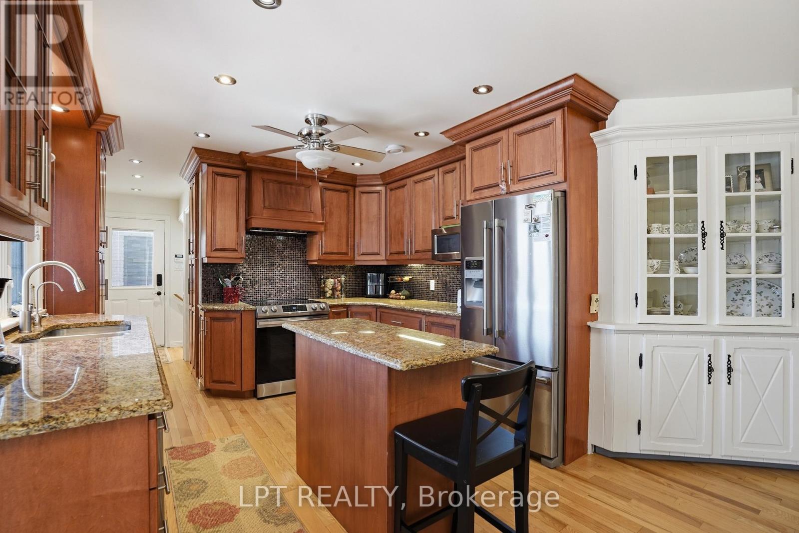 10 Orchard Street, Hawkesbury, Ontario  K6A 2V7 - Photo 11 - X13557348
