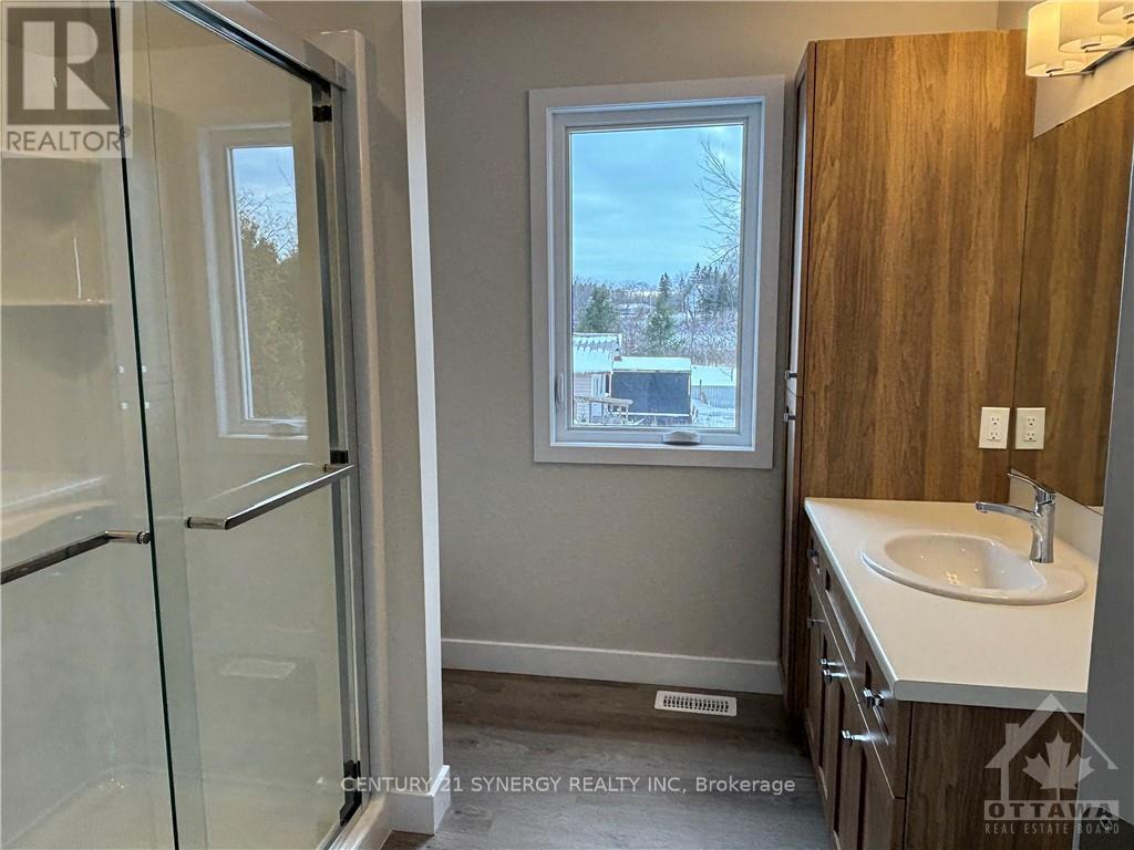 13 Second Street, North Stormont, Ontario  K0A 1R0 - Photo 13 - X13557454