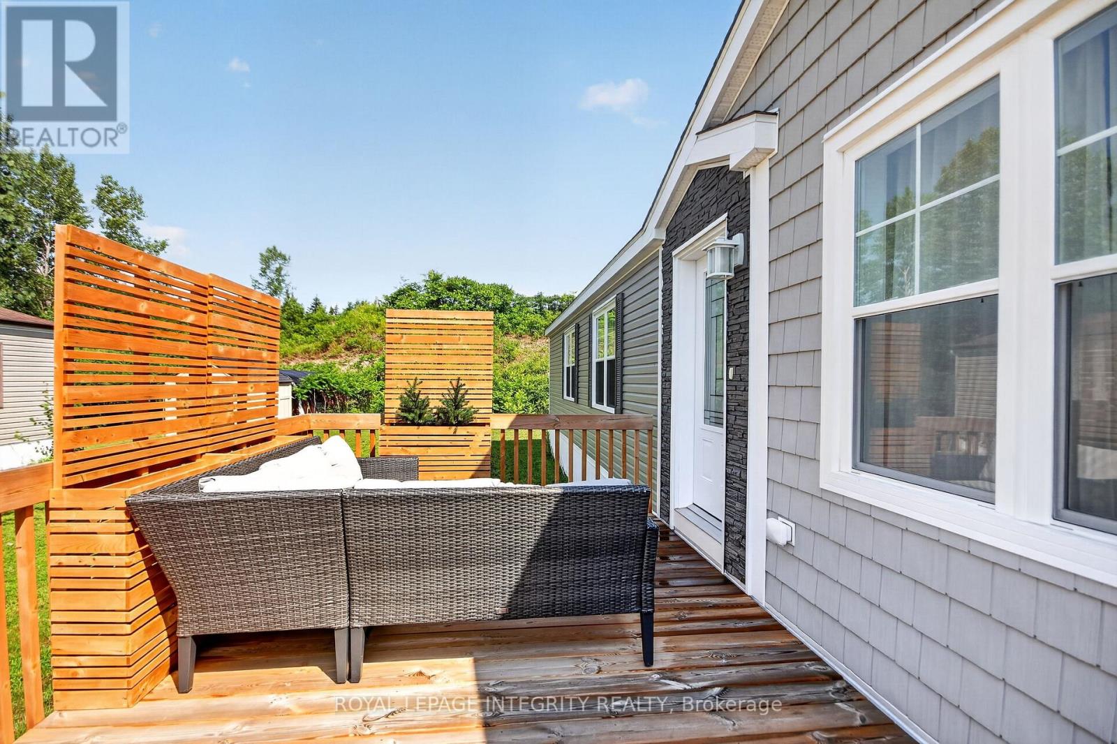 6709 Chris Tierney Private, Ottawa, Ontario  K4P 1H5 - Photo 3 - X13557578
