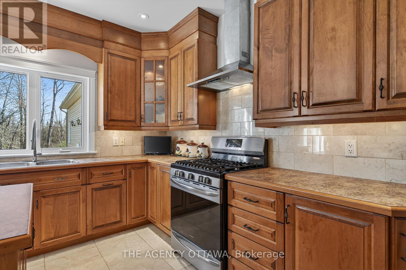 4633 Albion Road, Ottawa, Ontario  K1X 1A4 - Photo 19 - X13557862