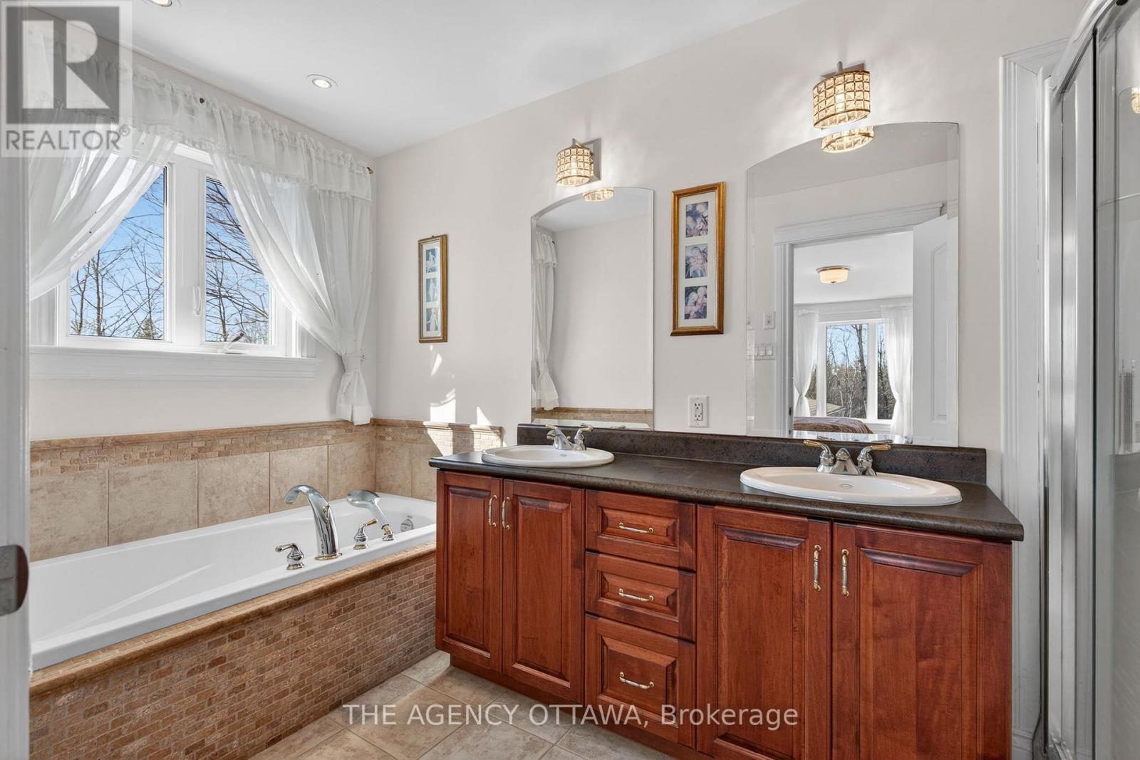 4633 Albion Road, Ottawa, Ontario  K1X 1A4 - Photo 24 - X13557862