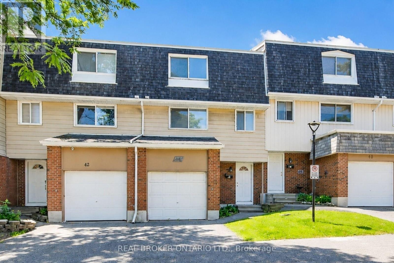 41 - 2669 Southvale Crescent, Ottawa, Ontario  K1B 4V2 - Photo 1 - X13557870
