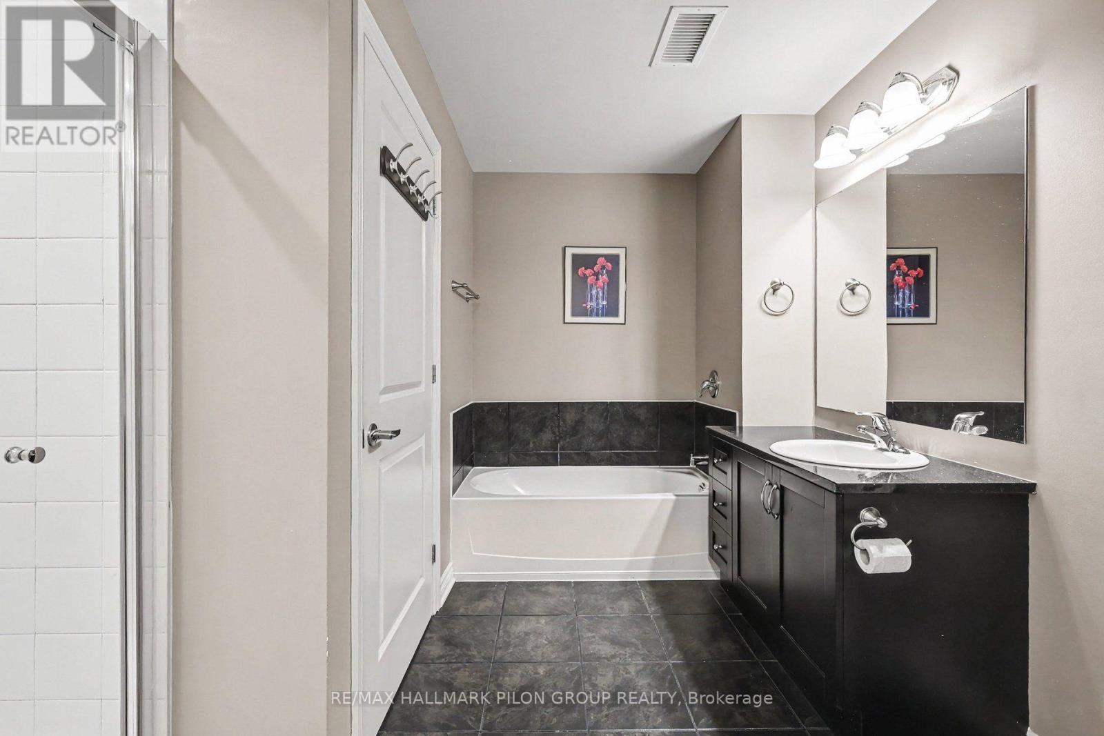 7 - 10 Prestige Circle, Ottawa, Ontario  K4A 0W9 - Photo 17 - X13557880