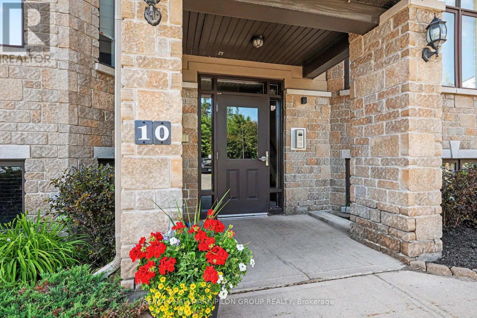 7 - 10 Prestige Circle, Ottawa, Ontario  K4A 0W9 - Photo 4 - X13557880