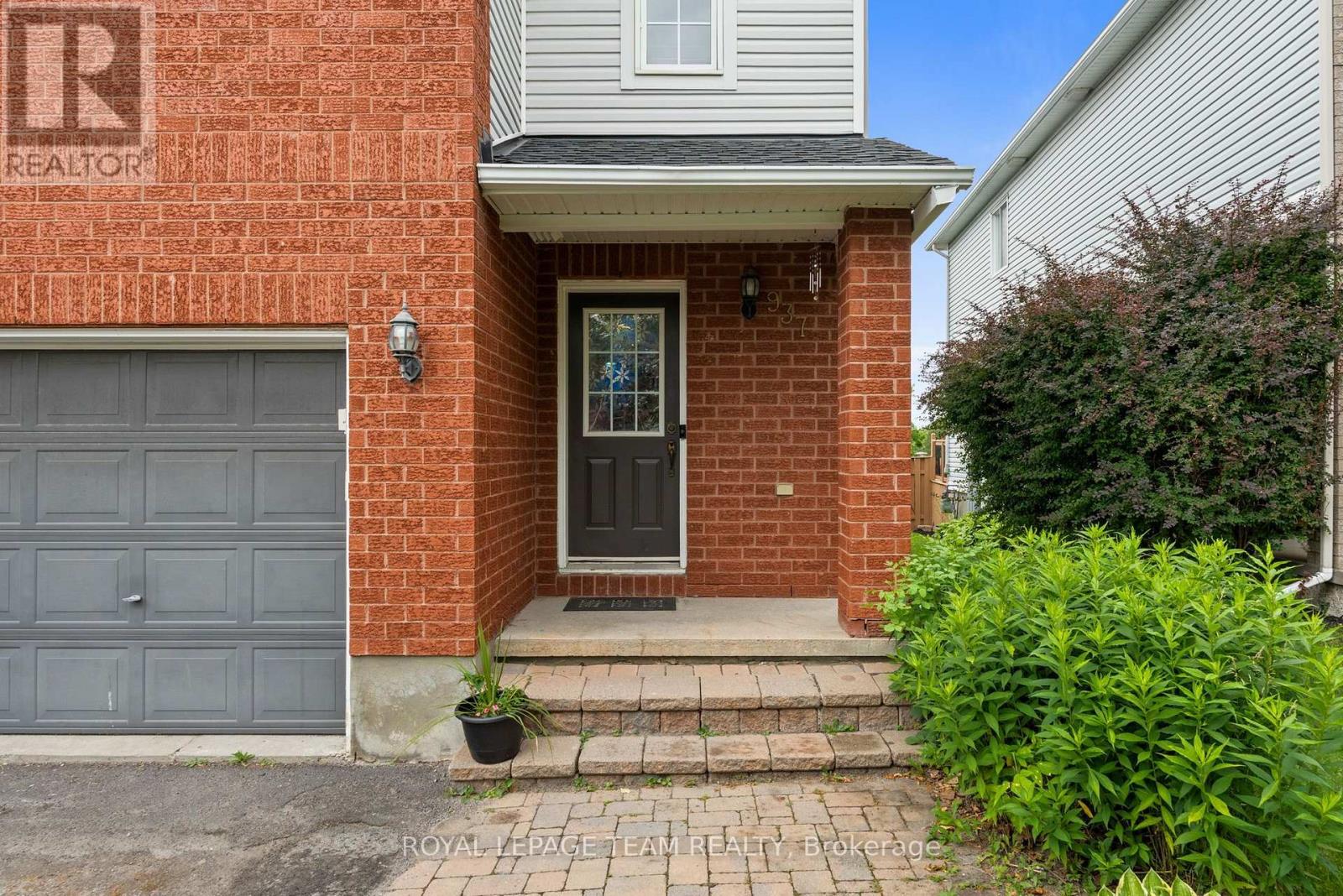 937 Goose River Avenue, Ottawa, Ontario  K1V 1T7 - Photo 4 - X13558124