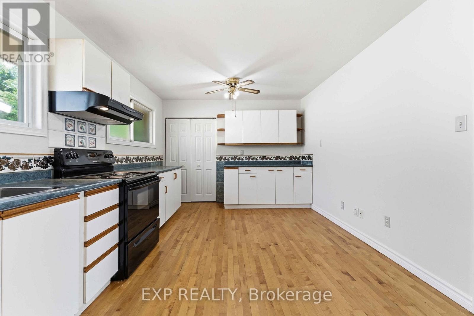 2473 Walkley Road, Ottawa, Ontario  K1G 3H2 - Photo 12 - X13558342