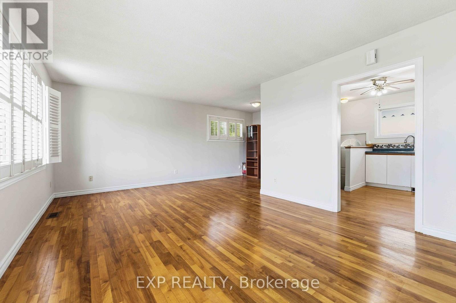 2473 Walkley Road, Ottawa, Ontario  K1G 3H2 - Photo 9 - X13558342