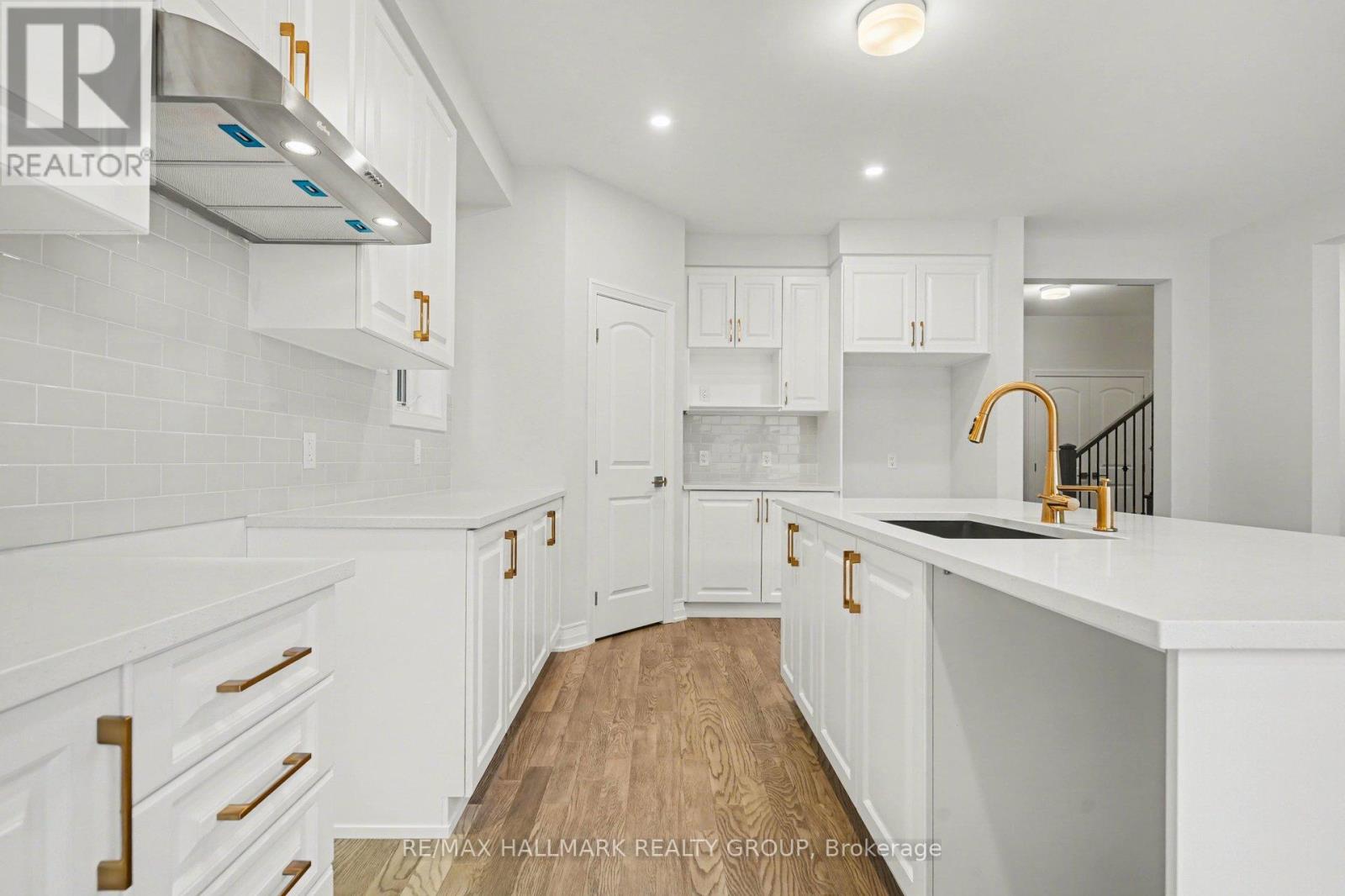 122 Viburnum Terrace, Ottawa, Ontario  K0A 2Z0 - Photo 9 - X13558452
