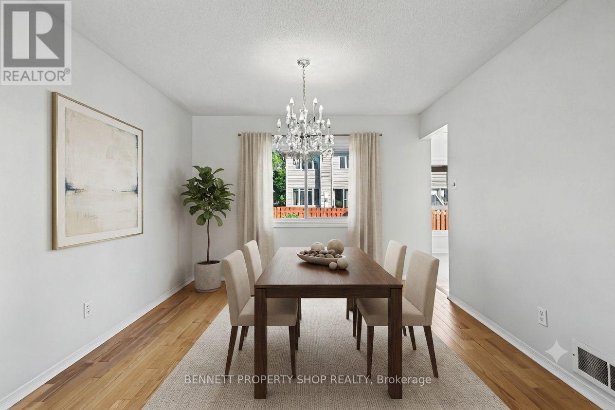 82 Emerald Meadows Drive, Ottawa, Ontario  K2M 2L6 - Photo 3 - X13558654
