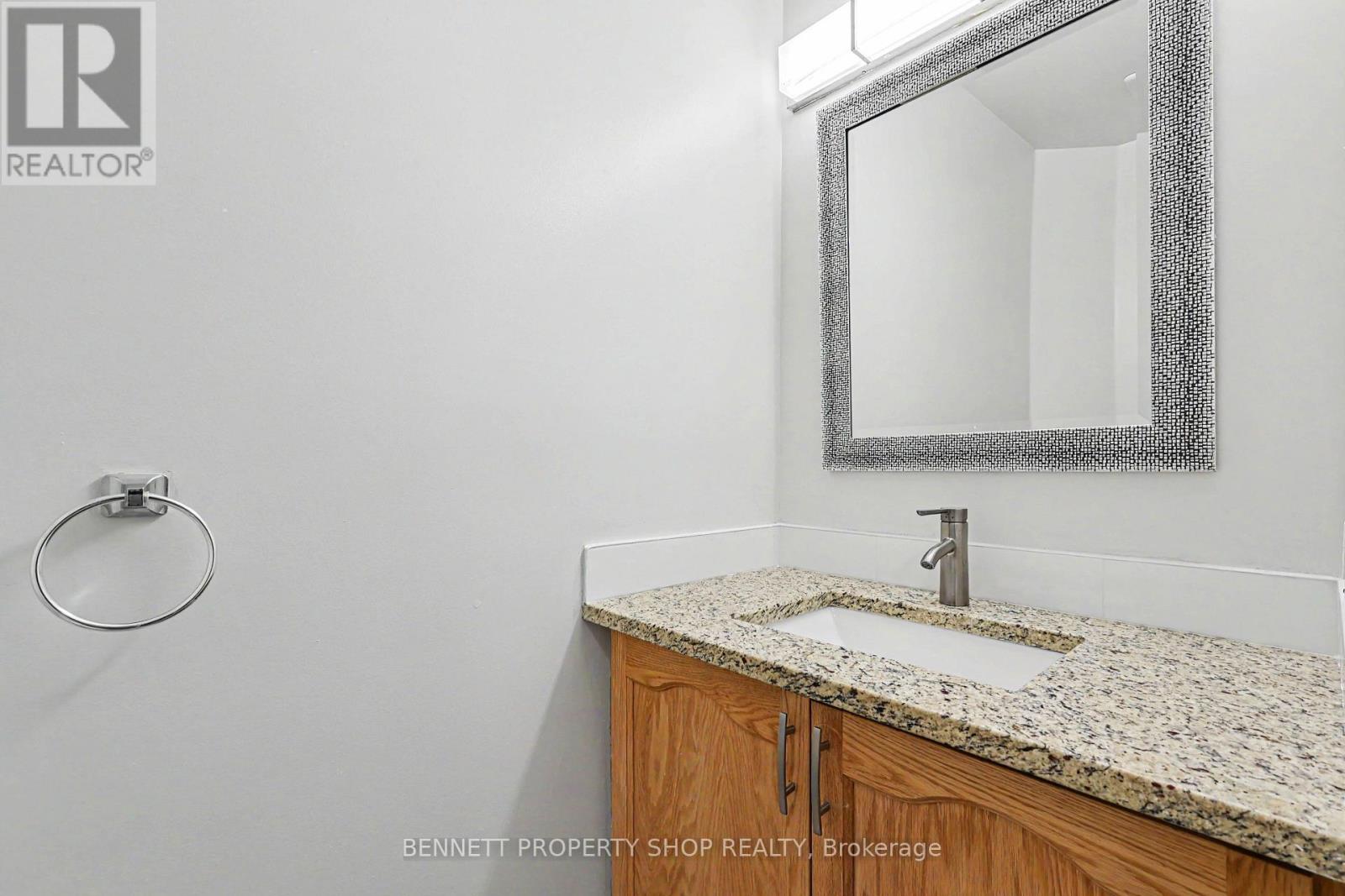82 Emerald Meadows Drive, Ottawa, Ontario  K2M 2L6 - Photo 7 - X13558654